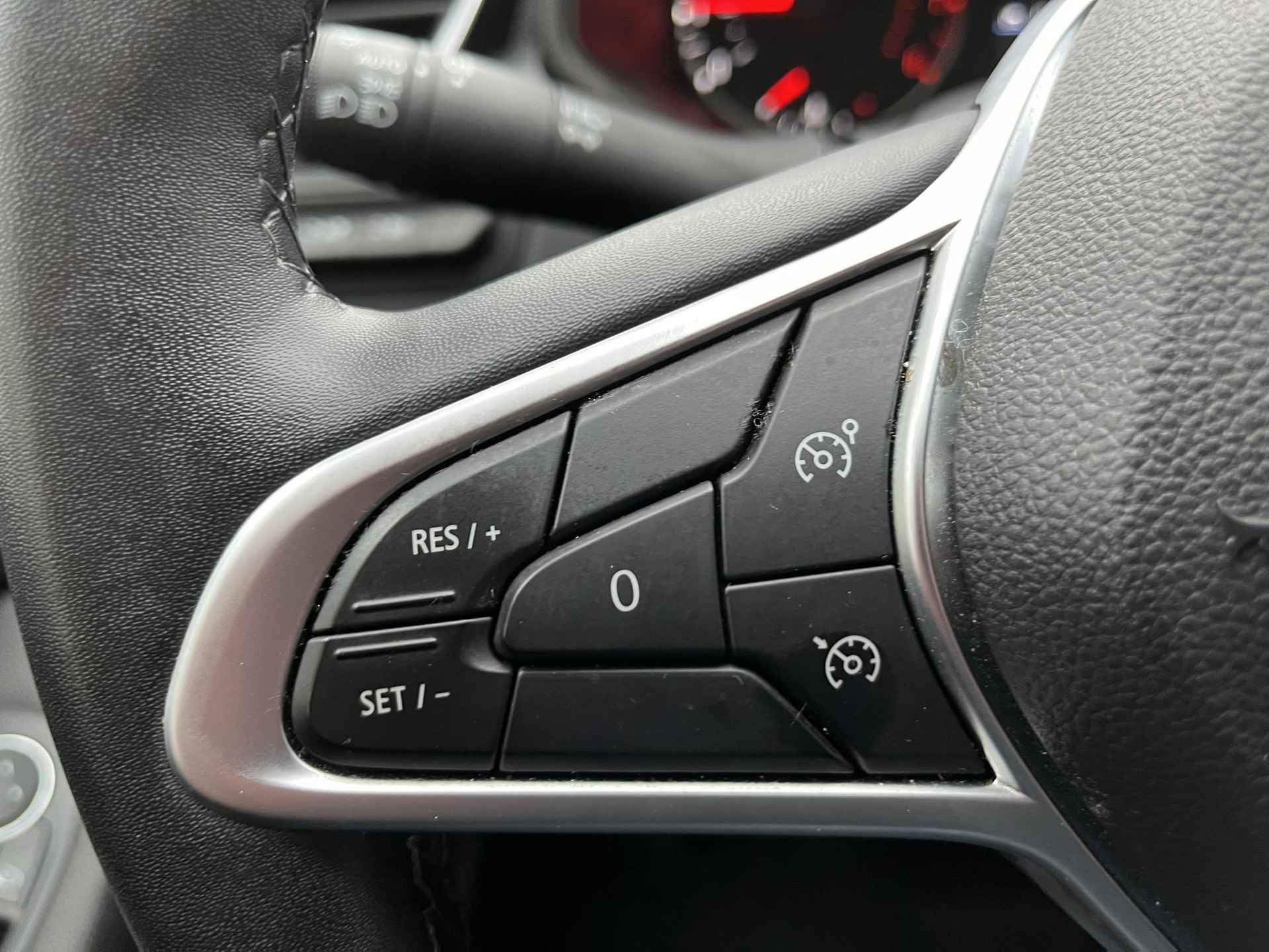 Renault Clio 1.0 TCe 90 Zen , NL-Auto, Navigatie, Parkeersensoren, LED, Cruise Control, Airco, Apple Carplay & Android Auto - 13/32