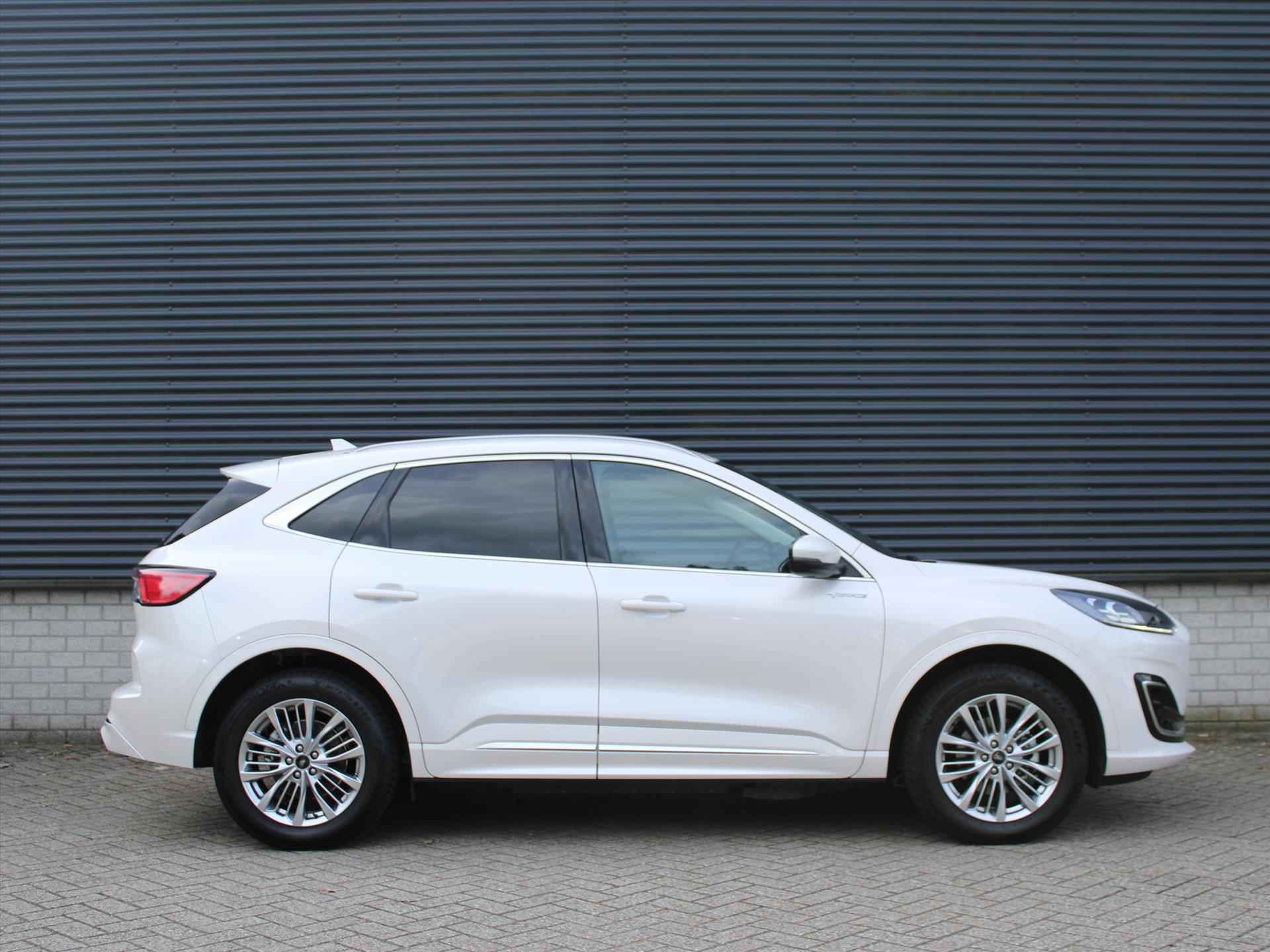 Ford Kuga PHEV 225pk VIGNALE | Navigatie | Camera Achter | Cruise Control | Stoelverwarming voor + achter I Lederen bekleding - 4/37