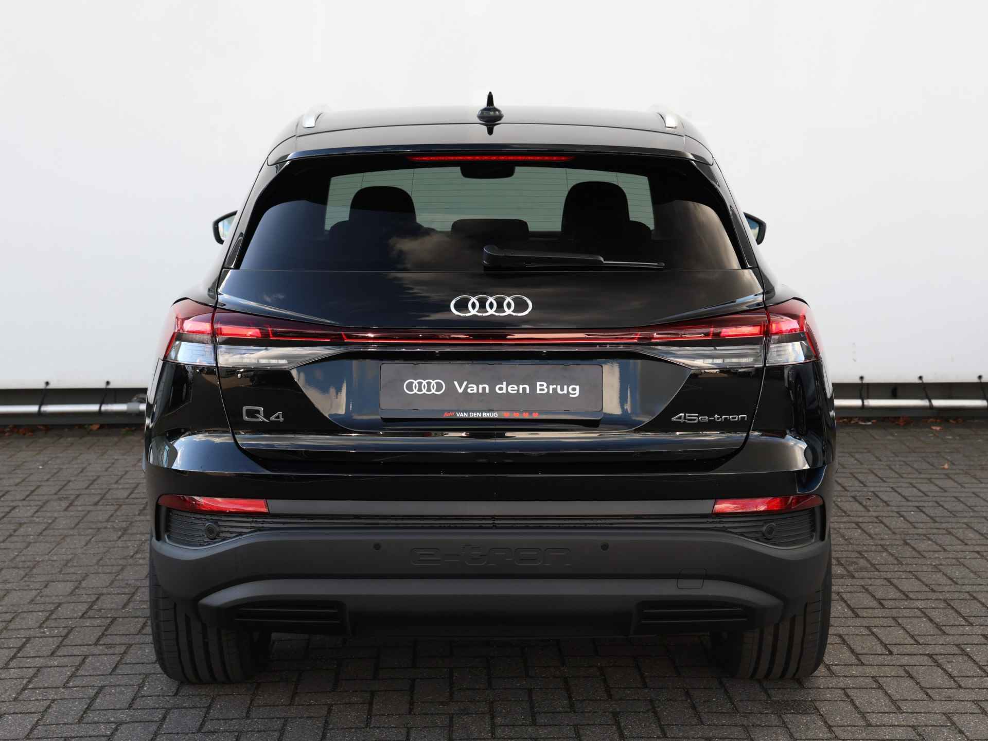 Audi Q4 e-tron Edition | 45 210kW/286pk | 82Kwh | Comfortpakket | Privacy glass | - 6/47