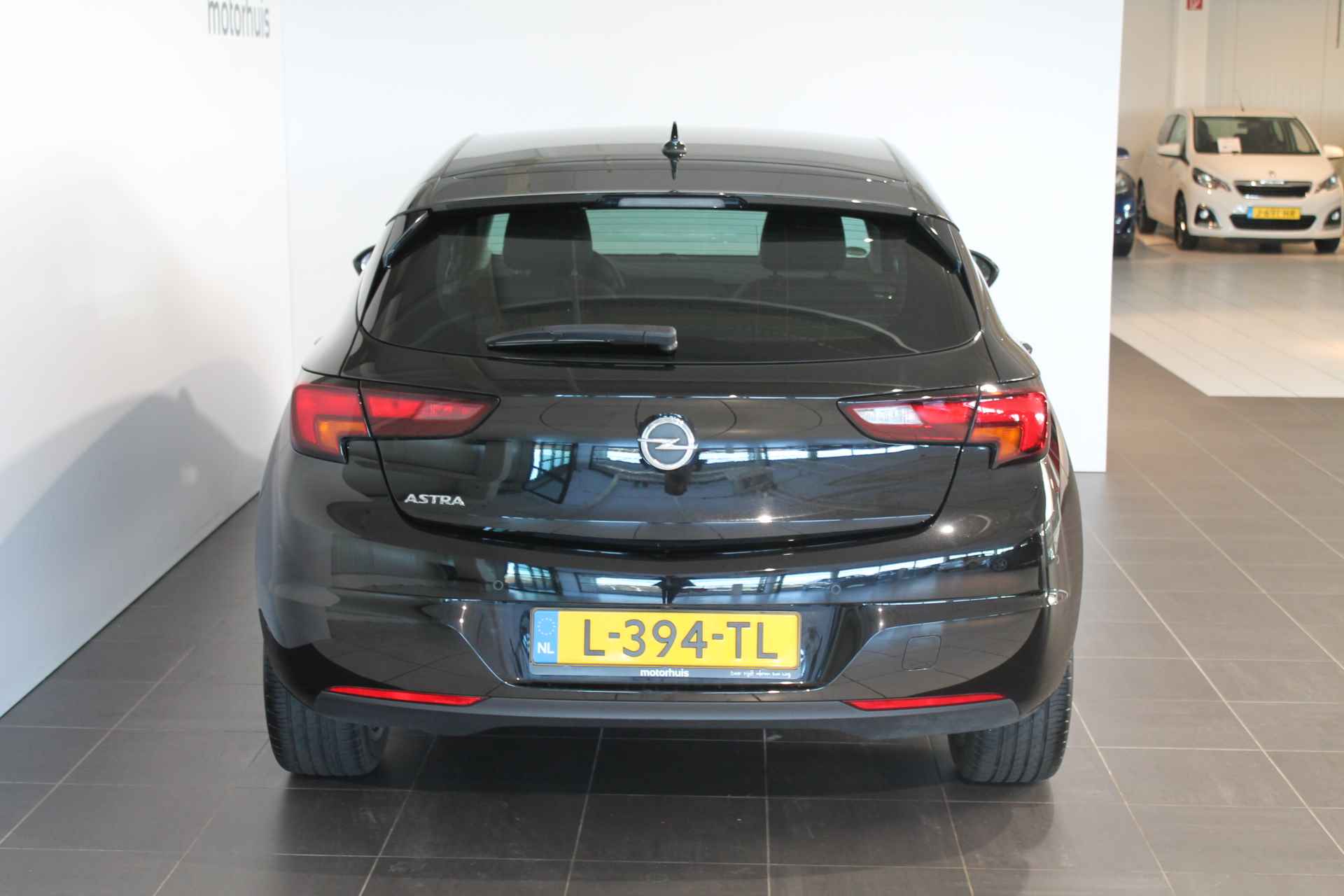 OPEL Astra 1.2 Turbo 130pk  Business Elegance AGR Alcantara Navigatie via  Carplay - 5/31