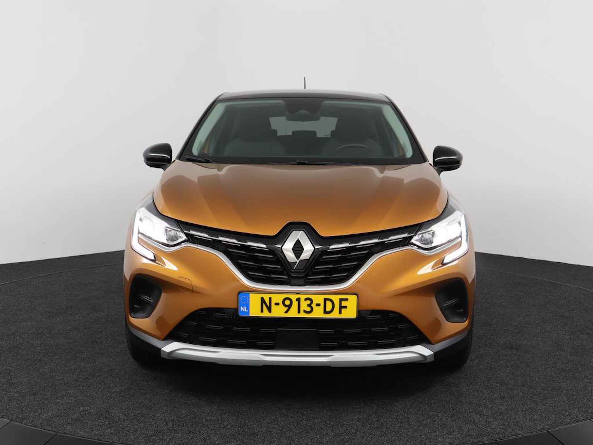 Renault Captur 1.0 TCe 100 Intens | All-Season banden | Climate Control | Navigatie | Two-Tone Kleurstelling | Cruise Control | Stoelverwarming - 2/44