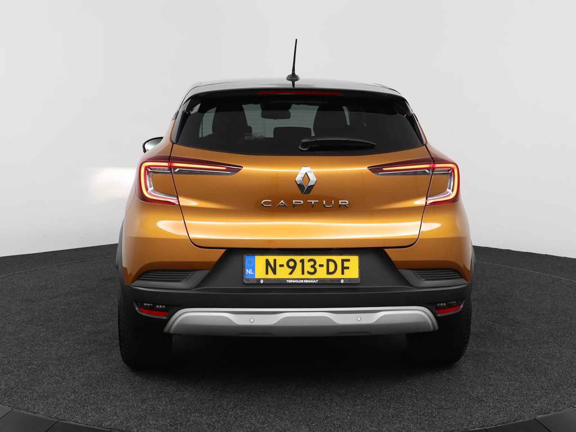 Renault Captur 1.0 TCe 100 Intens | All-Season banden | Climate Control | Navigatie | Two-Tone Kleurstelling | Cruise Control | Stoelverwarming - 6/44