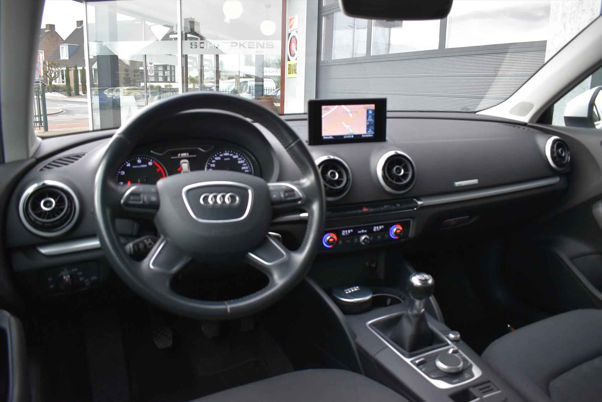 AUDI A3 1.2 TFSI 110pk Adrenalin / S-Line - 19/29