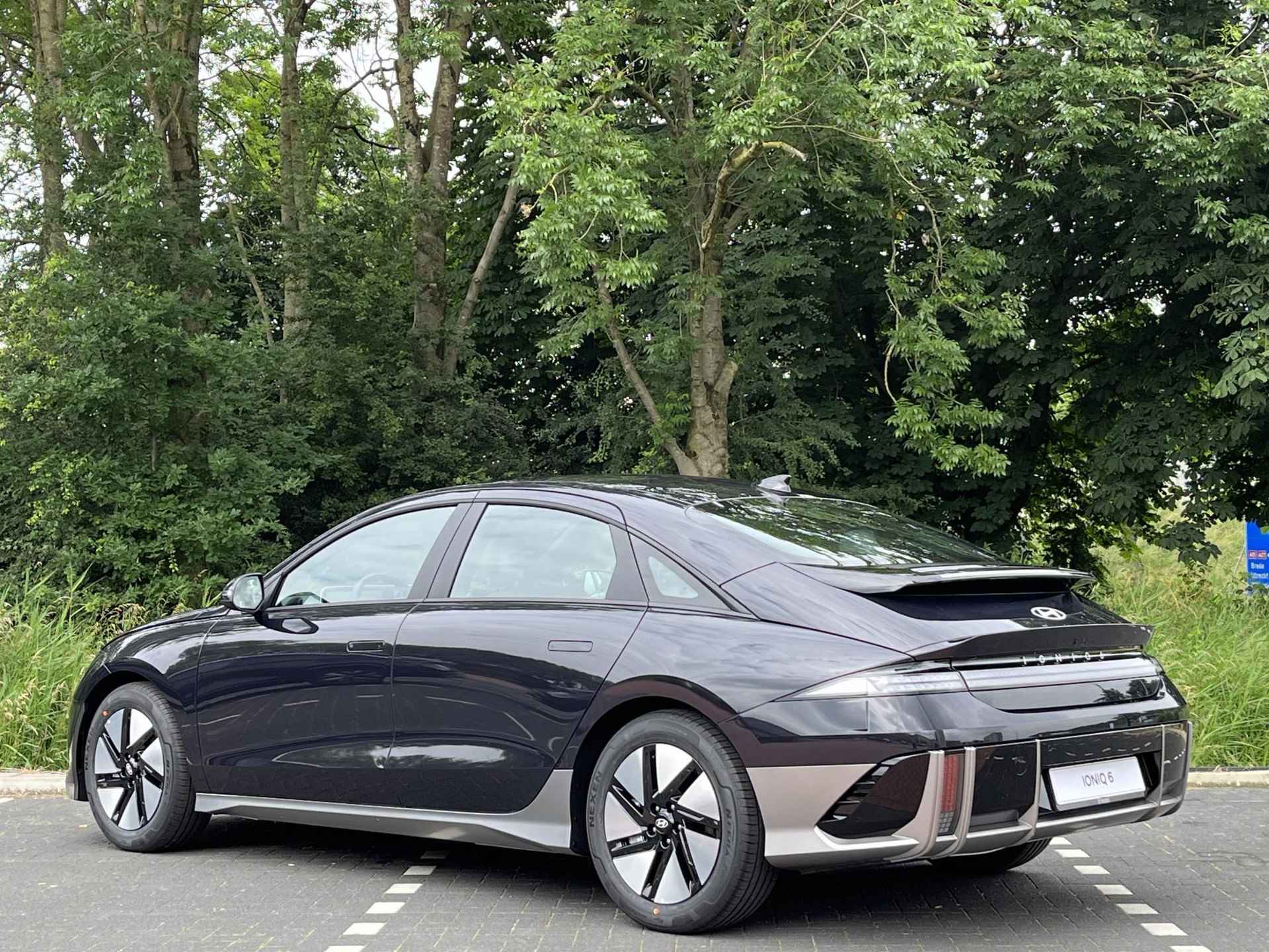 Hyundai IONIQ 6 Style 53 kWh | €11466 KORTING | ADAPTIEVE CRUISE CONTROL | SENSOREN VOOR/ACHTER | - 9/42