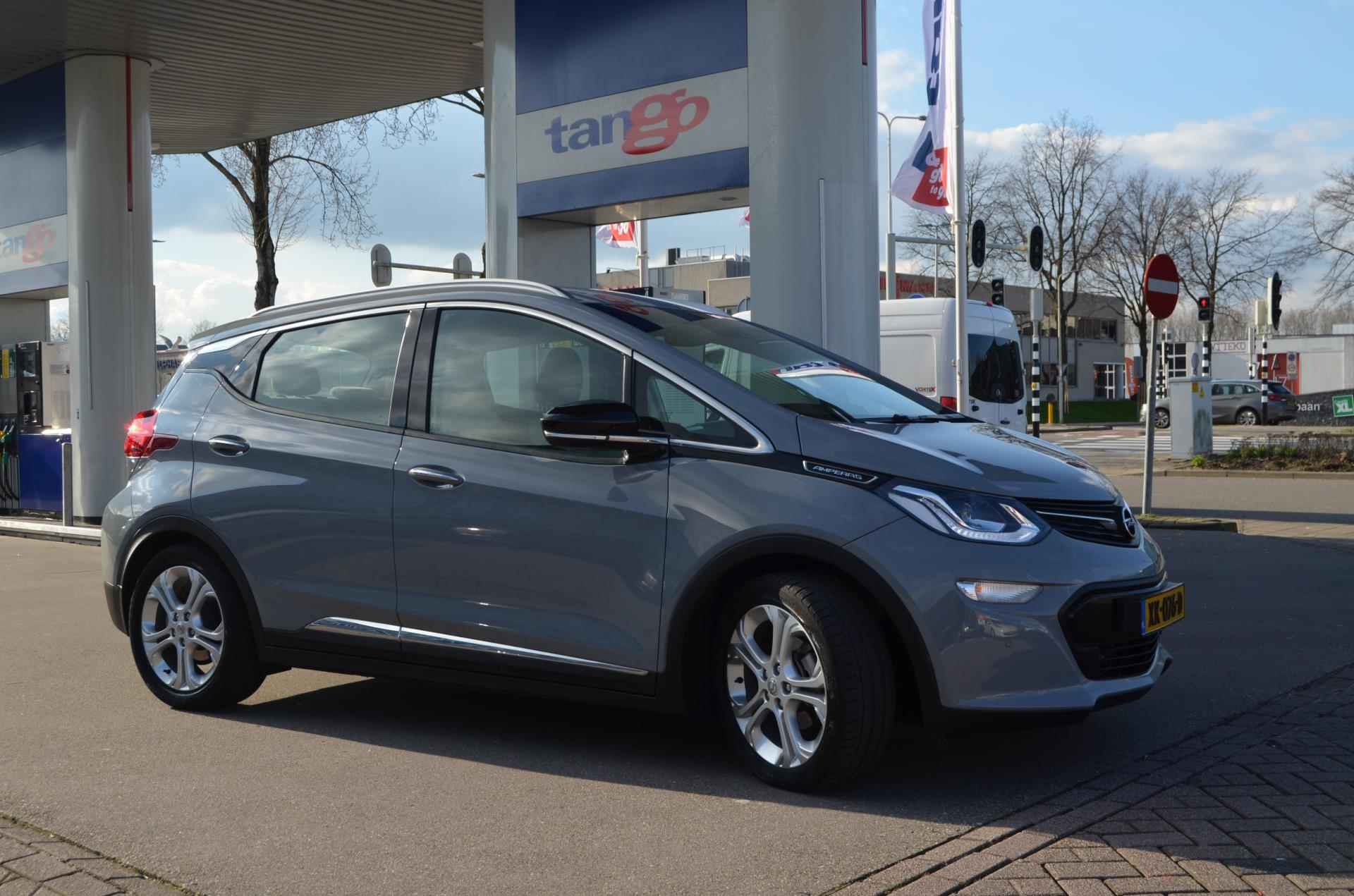 Opel Ampera-e Business executive 60 kWh|LED|AUTOMAAT|PDC V+A|STUUR +STOELVERW.|CARPLAY|CRUISE|CLIMA|NAP - 6/41