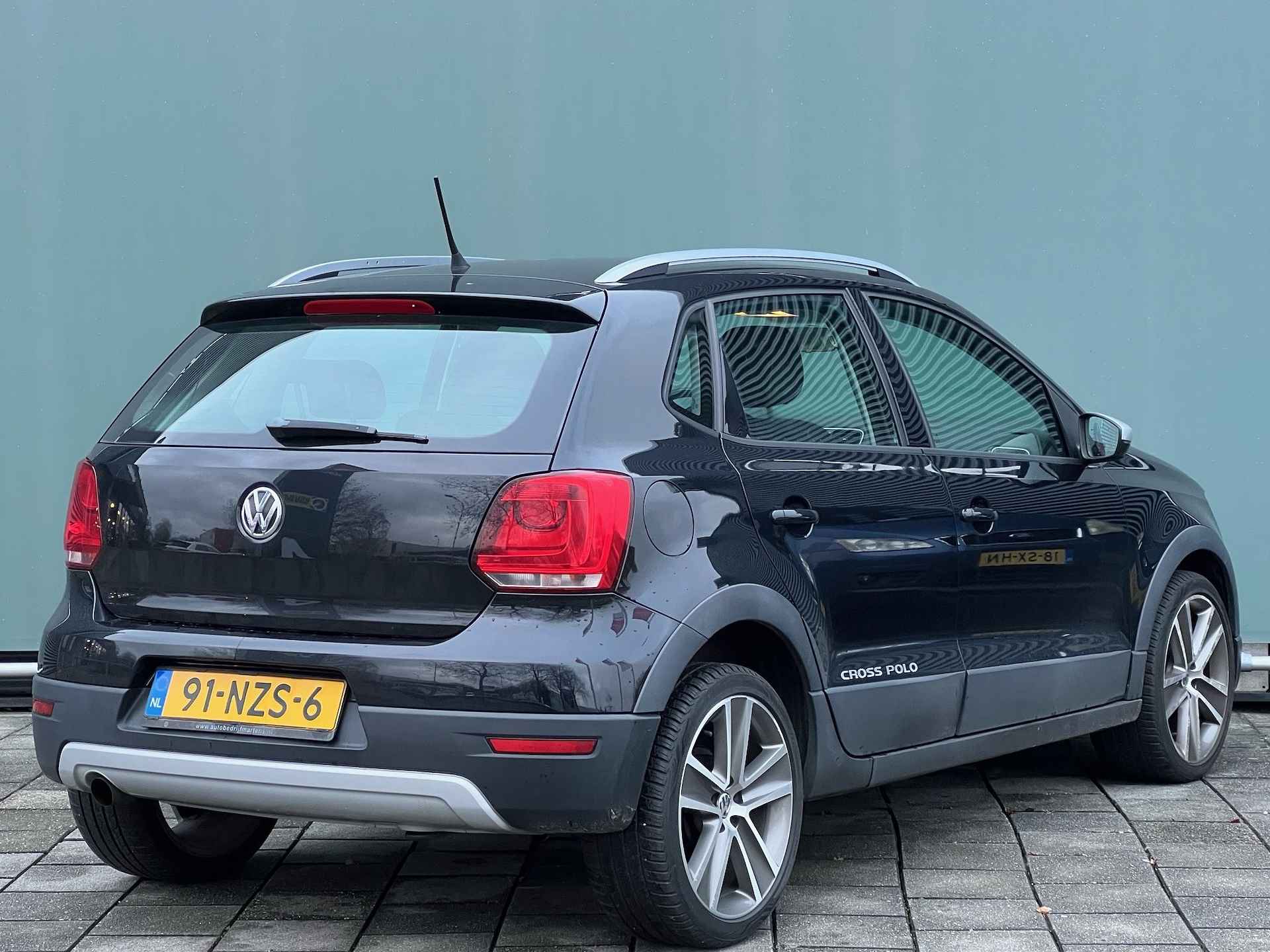 Volkswagen Polo BWJ 2011 | 1.4-16V 86PK Cross | CLIMATIC | NAVI | SPORTSTOELEN \ EL RAMEN | CRUISE | LEDEREN STUUR | - 3/13