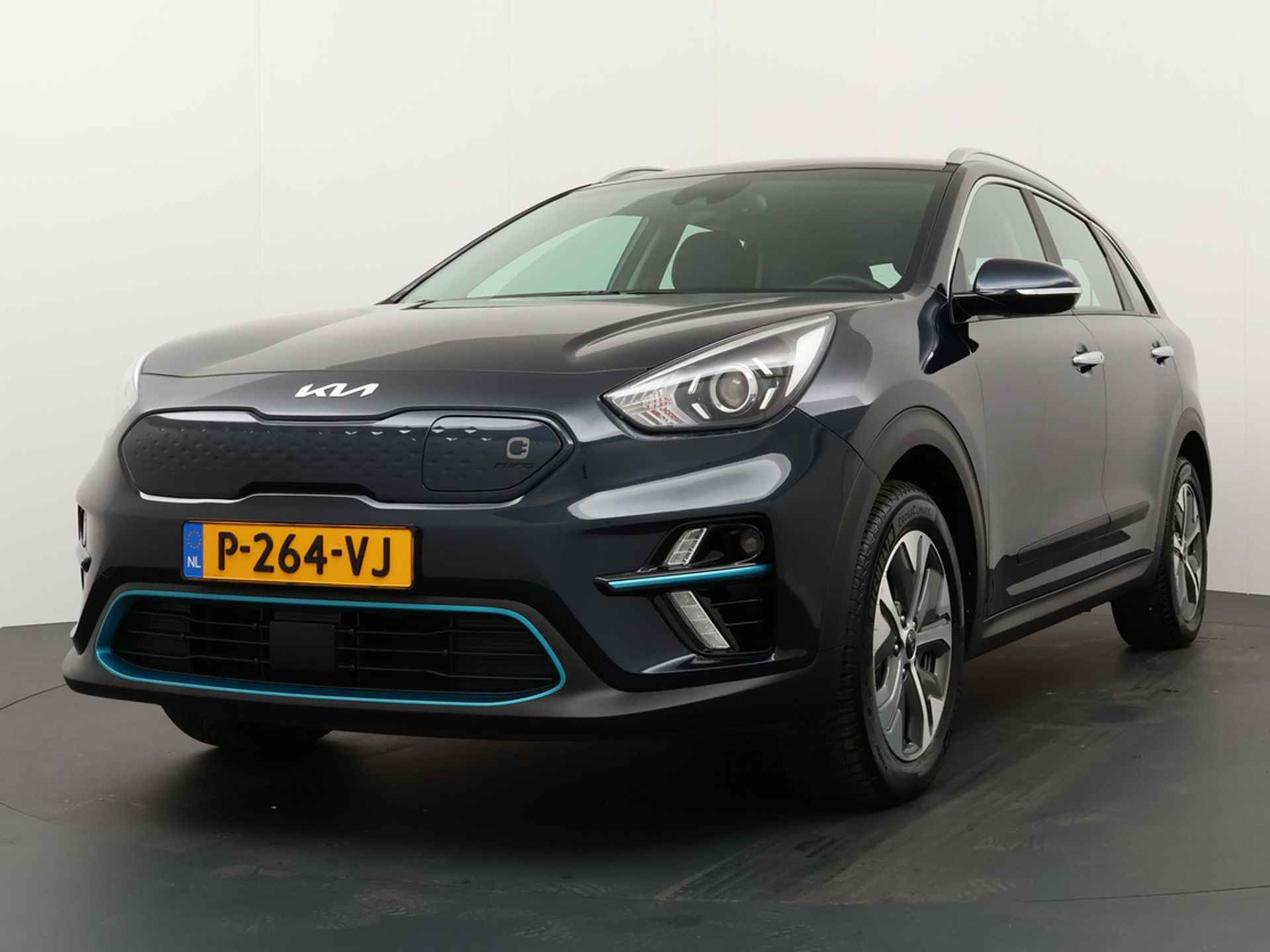 Kia e-Niro DynamicLine 64 kWh. - Apple CarPlay/Android Auto - Achteruitrijcamera - Adaptieve Cruise Control - Navigatie - Fabrieksgarantie tot 06-2029 - 3/51