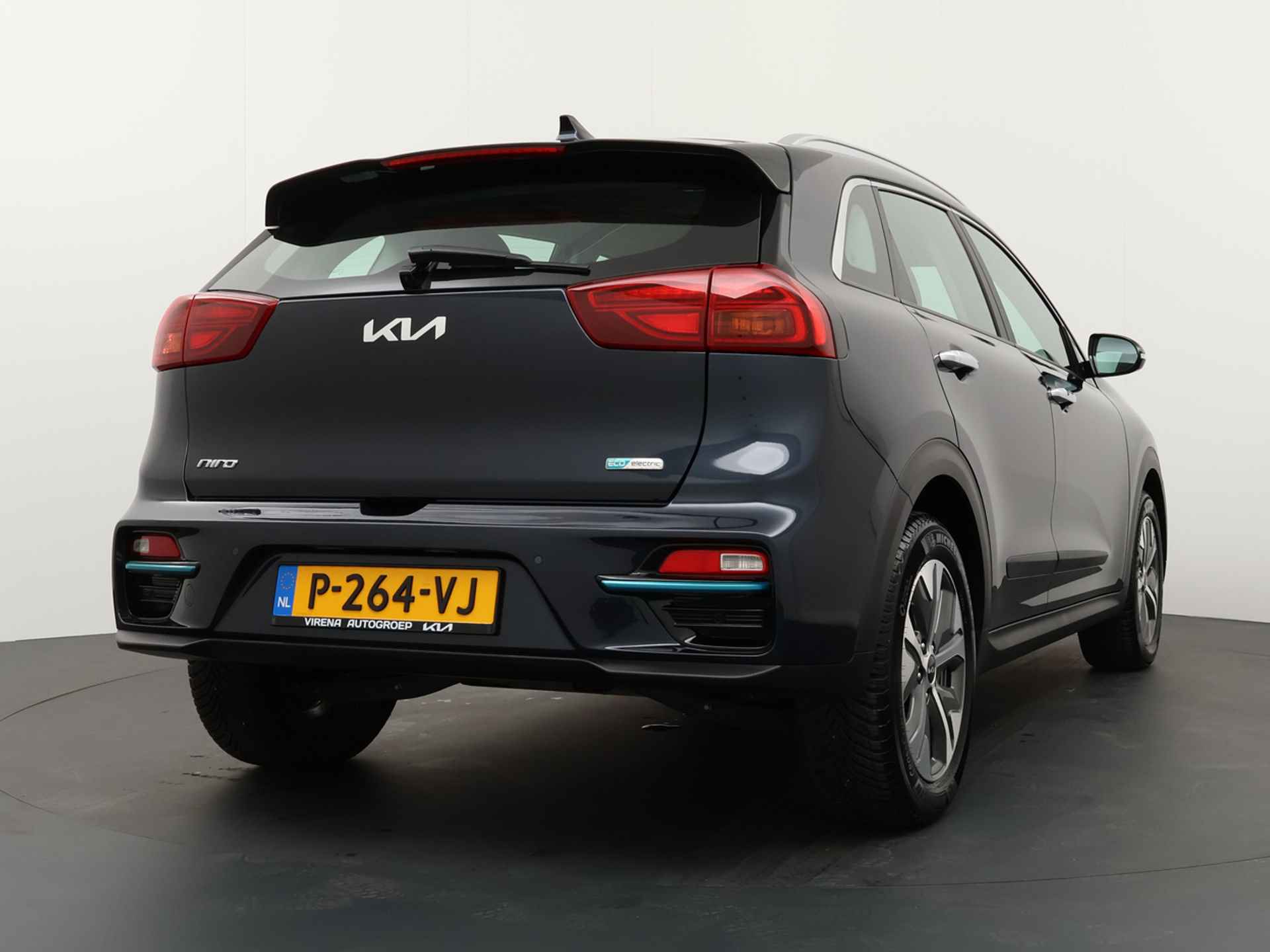 Kia e-Niro DynamicLine 64 kWh. - Apple CarPlay/Android Auto - Achteruitrijcamera - Adaptieve Cruise Control - Navigatie - Fabrieksgarantie tot 06-2029 - 8/51