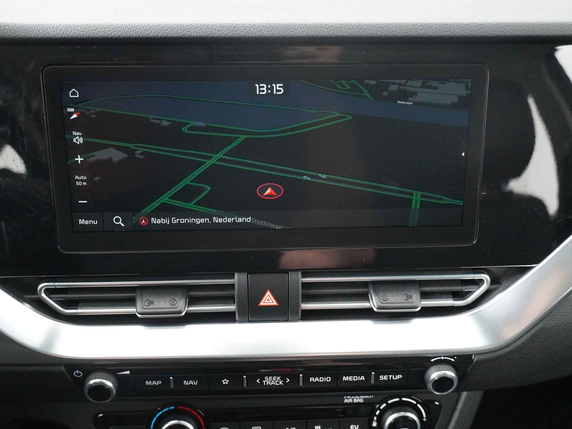 Kia e-Niro DynamicLine 64 kWh. - Apple CarPlay/Android Auto - Achteruitrijcamera - Adaptieve Cruise Control - Navigatie - Fabrieksgarantie tot 06-2029 - 30/51