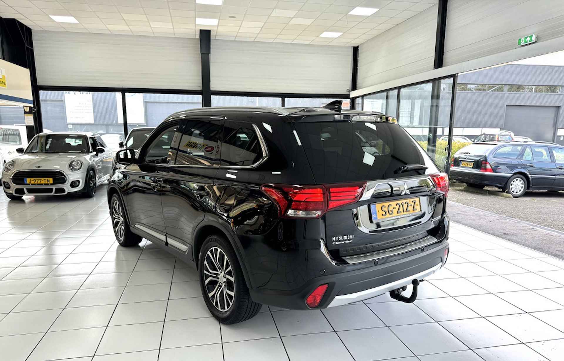 Mitsubishi Outlander 2.0 Connect Pro Bovag Garantie - 12/30