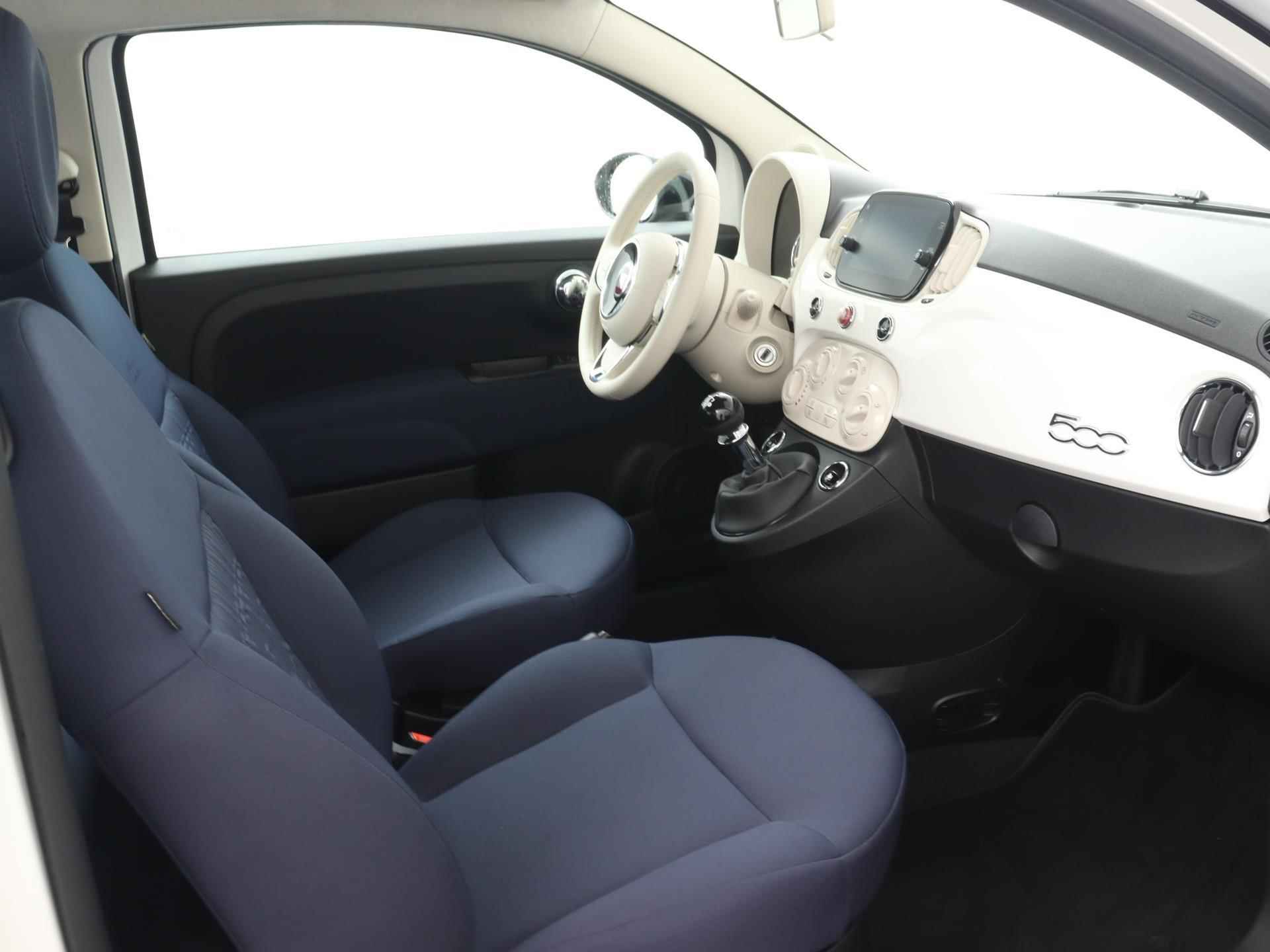 Fiat 500 1.0 Hybrid Club Cruise control | Apple / Android Carplay | Parkeer sensoren - 12/21