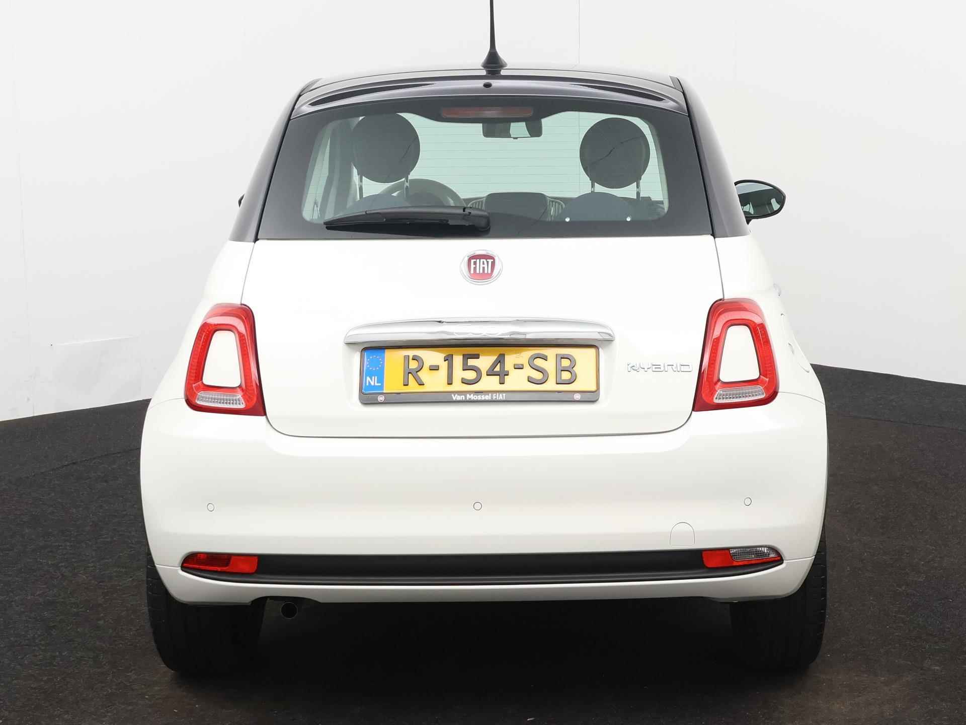 Fiat 500 1.0 Hybrid Club Cruise control | Apple / Android Carplay | Parkeer sensoren - 20/21