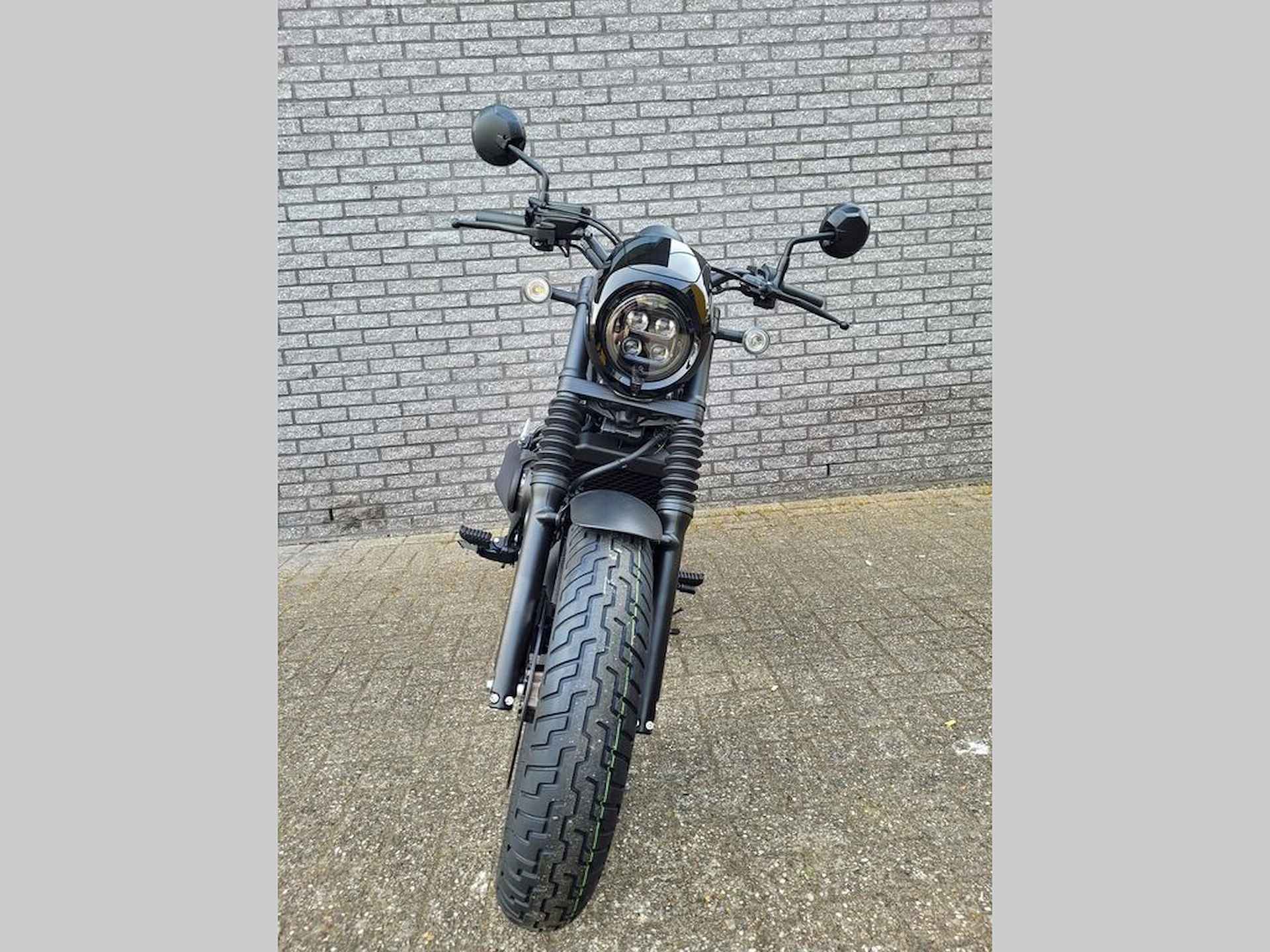 Honda CMX500 Rebel Special Edition - 2/5