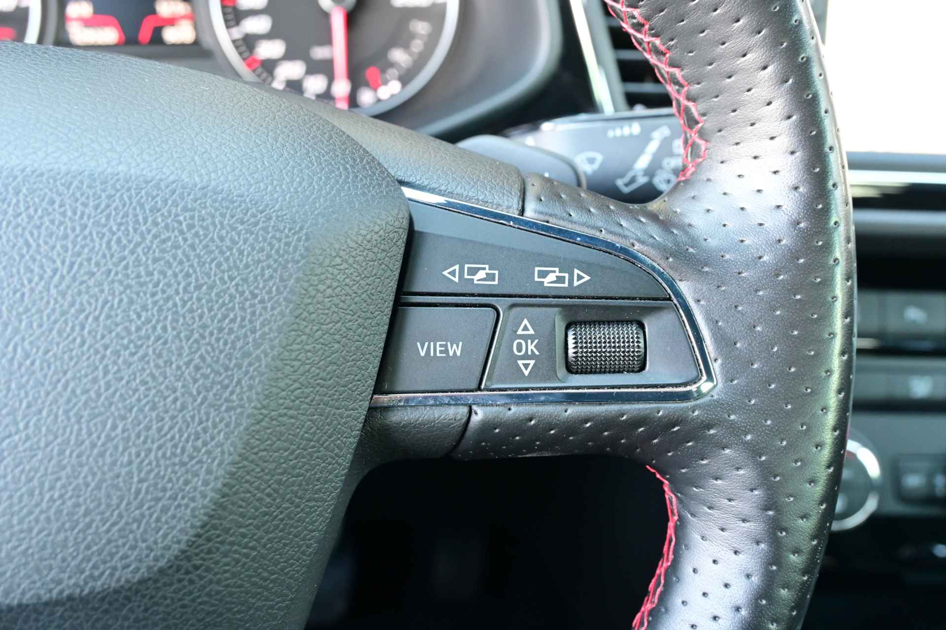SEAT León ST 1.5 TSI FR Ultimate Edition Automaat trekhaak Navigatie - 26/27