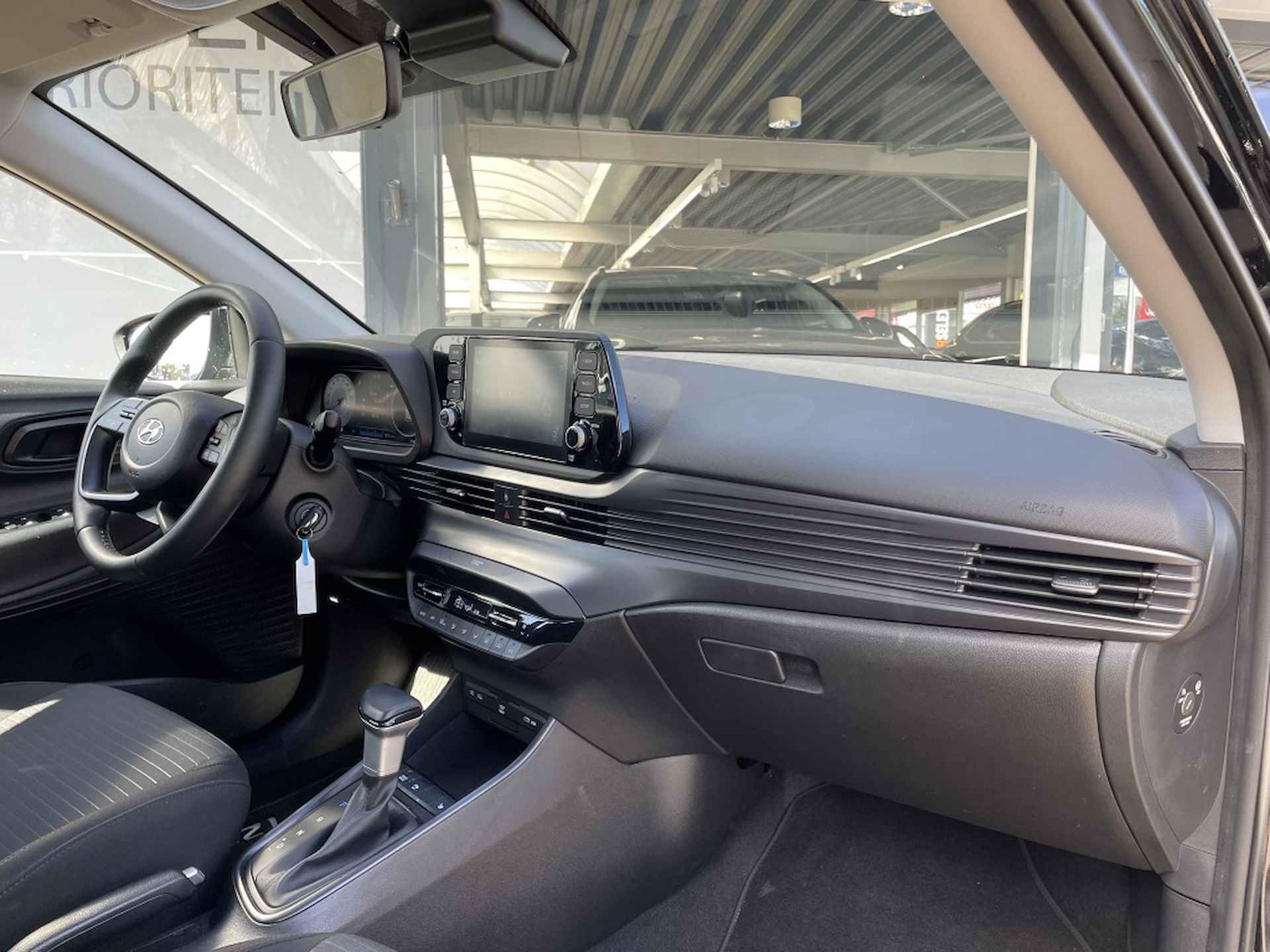 Hyundai i20 1.0 T-GDI Comfort | Carplay | Clima | Automaat | Stoelverw - 25/32