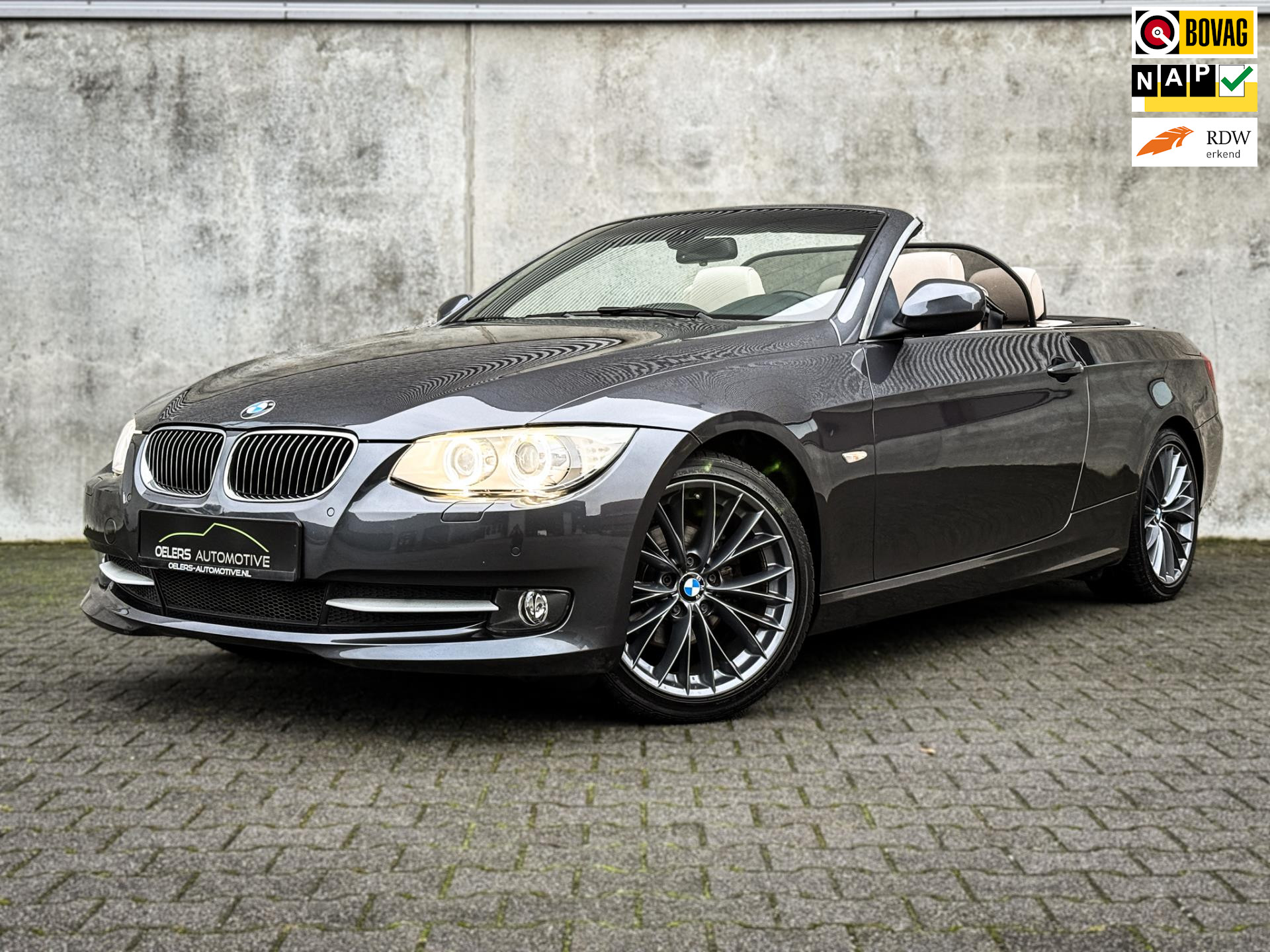 BMW 3-serie Cabrio 320i High Executive | Org. NL! | Clima | Cruise | Navi | Leder | Xenon | Metalic | PDC |