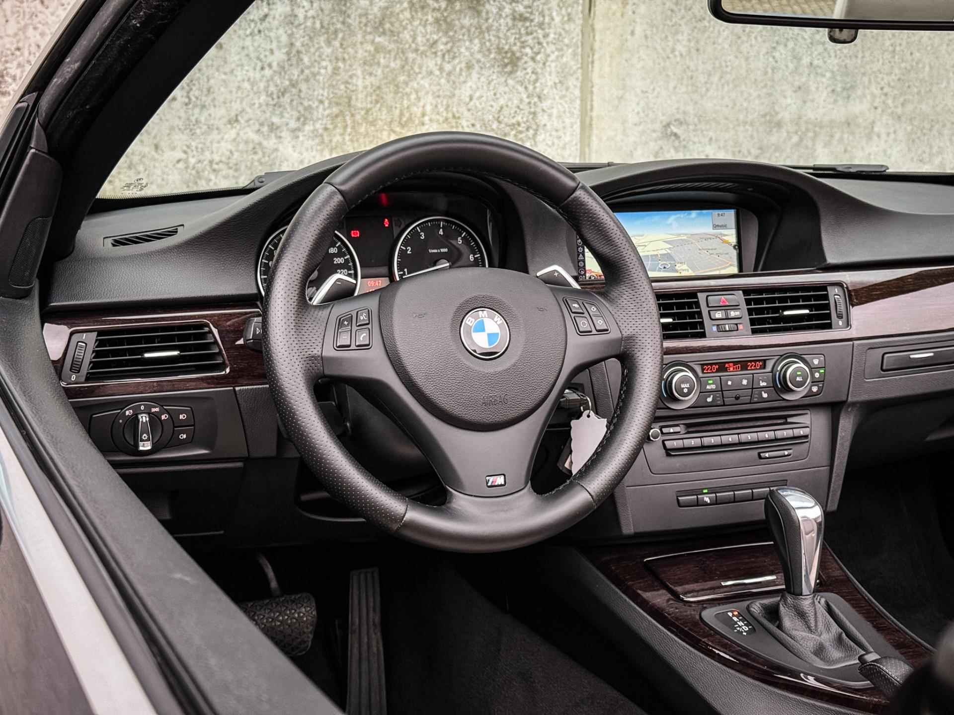 BMW 3-serie Cabrio 320i High Executive | Org. NL! | Clima | Cruise | Navi | Leder | Xenon | Metalic | PDC | - 11/46