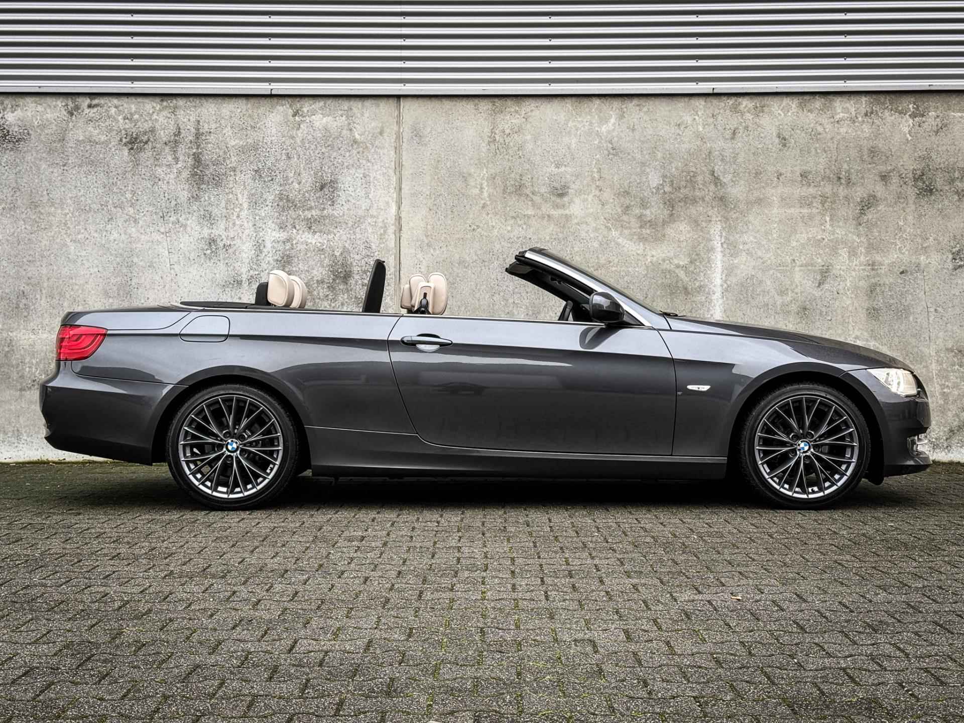 BMW 3-serie Cabrio 320i High Executive | Org. NL! | Clima | Cruise | Navi | Leder | Xenon | Metalic | PDC | - 17/46