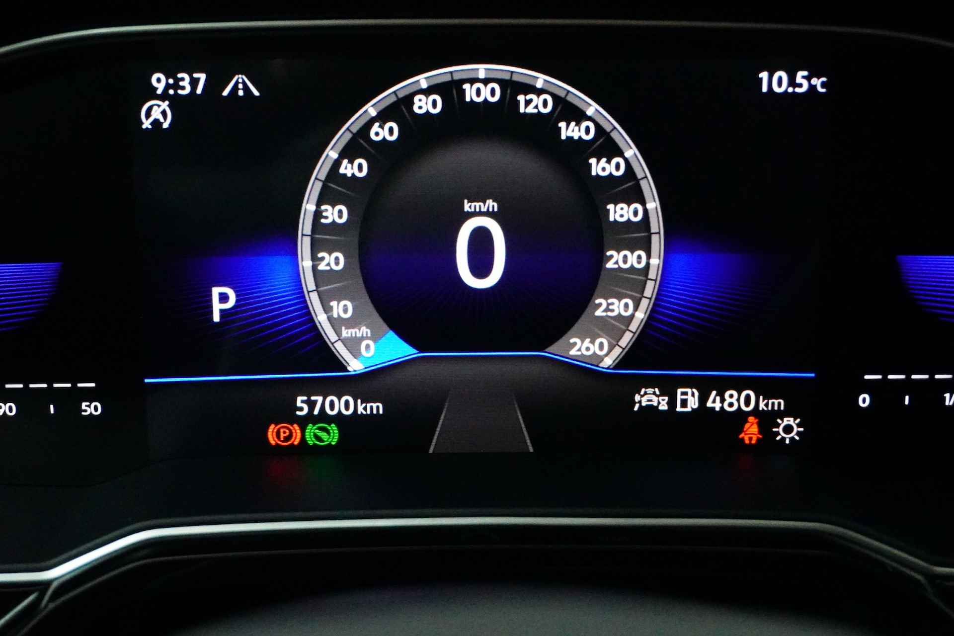 Volkswagen Taigo 1.0 TSI 110 pk R-Line 7-DSG | Achteruitrijcamera | Trekhaak Afneembaar | Navigatie by app | | Achteruitrijcamera | Trekhaak Afneembaar | Navigatie by app | - 19/23