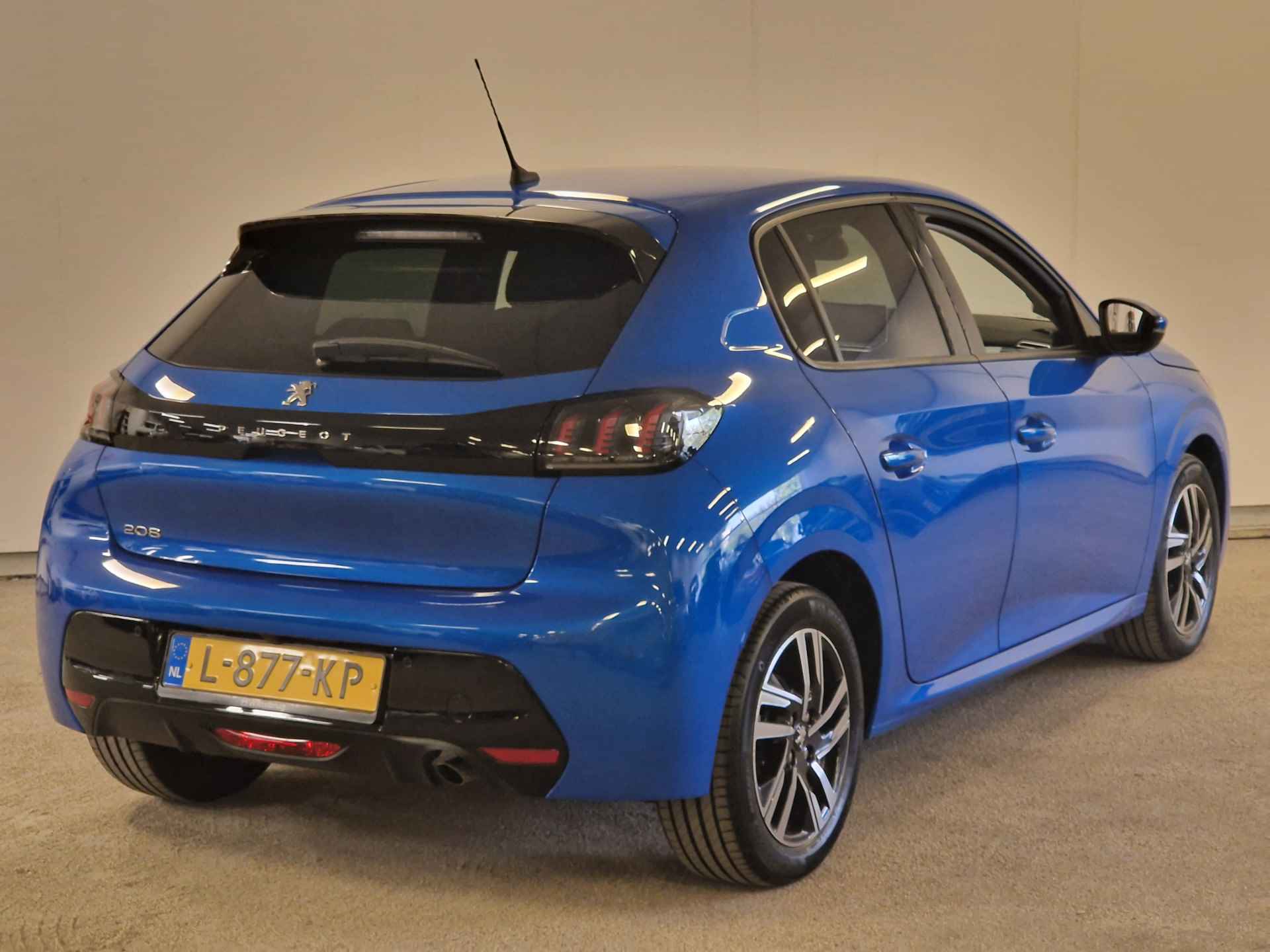 Peugeot 208 1.2 PureTech Allure Pack | Camera | Navigatie | Parkeersensoren - 23/45