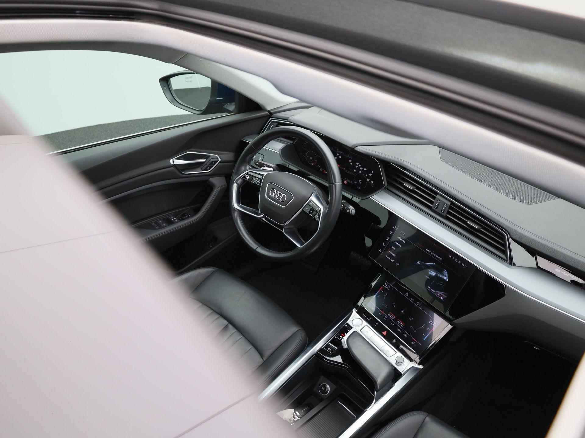 Audi e-tron e-tron 50 quattro Launch edition plus 71 kWh | BTW AUTO | LEER | PANO-SCHUIFDAK | STOELVERWARMING | NAVIGATIE - 46/51