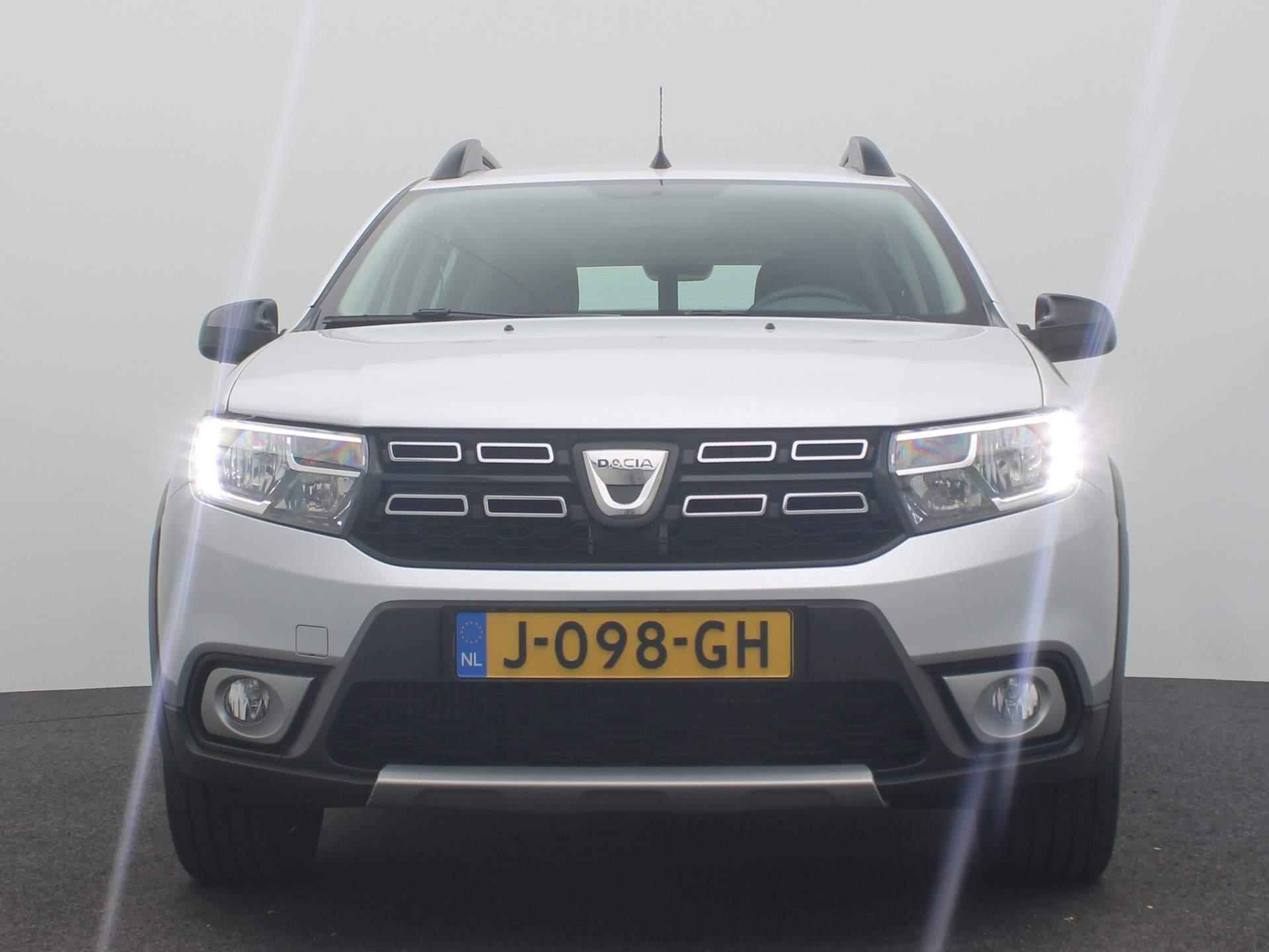 Dacia Sandero Stepway 1.0 TCe 90 Bi-Fuel SL 15th Anniv. | Trekhaak | Parkeercamera | Climate Control | - 8/40