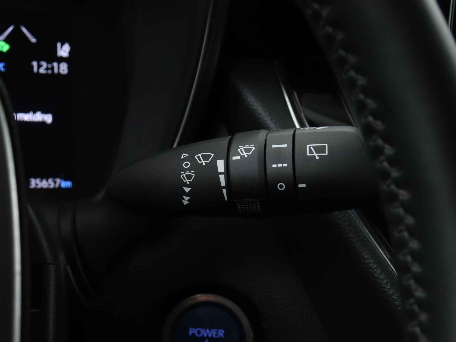Toyota Corolla 1.8 Hybrid Active Limited | Trekhaak | Apple Carplay & Android Auto | Parkeersensoren | - 25/44