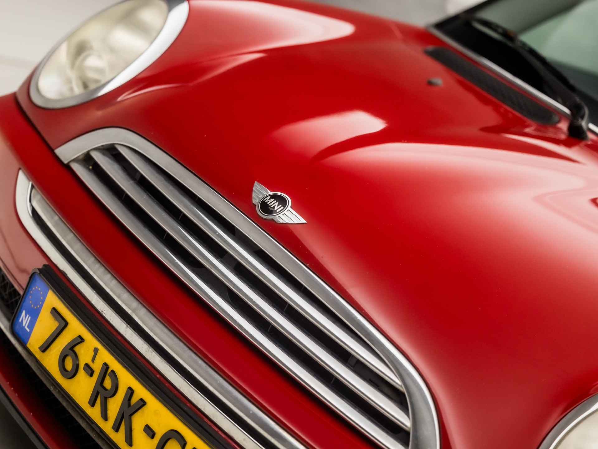 MINI Mini 1.6 Cooper Chili Red (YOUNGTIMER, CRUISE, LEDER, RADIO, AIRCO, ELEK PAKKET, SPORTSTOELEN, LM VELGEN, NIEUWE APK, NIEUWSTAAT) - 25/28