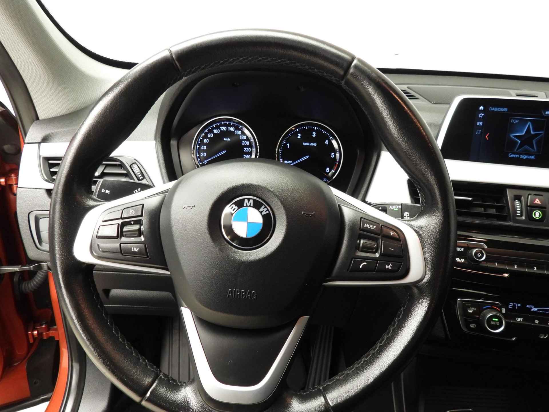 BMW X1 sDrive16d | LED | Navigatie | Clima | Cruise controle | DAB | Hifi speakers | Alu 18 inch - 10/30