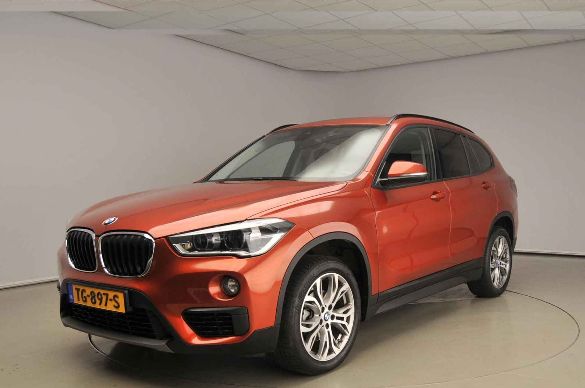 BMW X1 sDrive16d | LED | Navigatie | Clima | Cruise controle | DAB | Hifi speakers | Alu 18 inch - 31/31