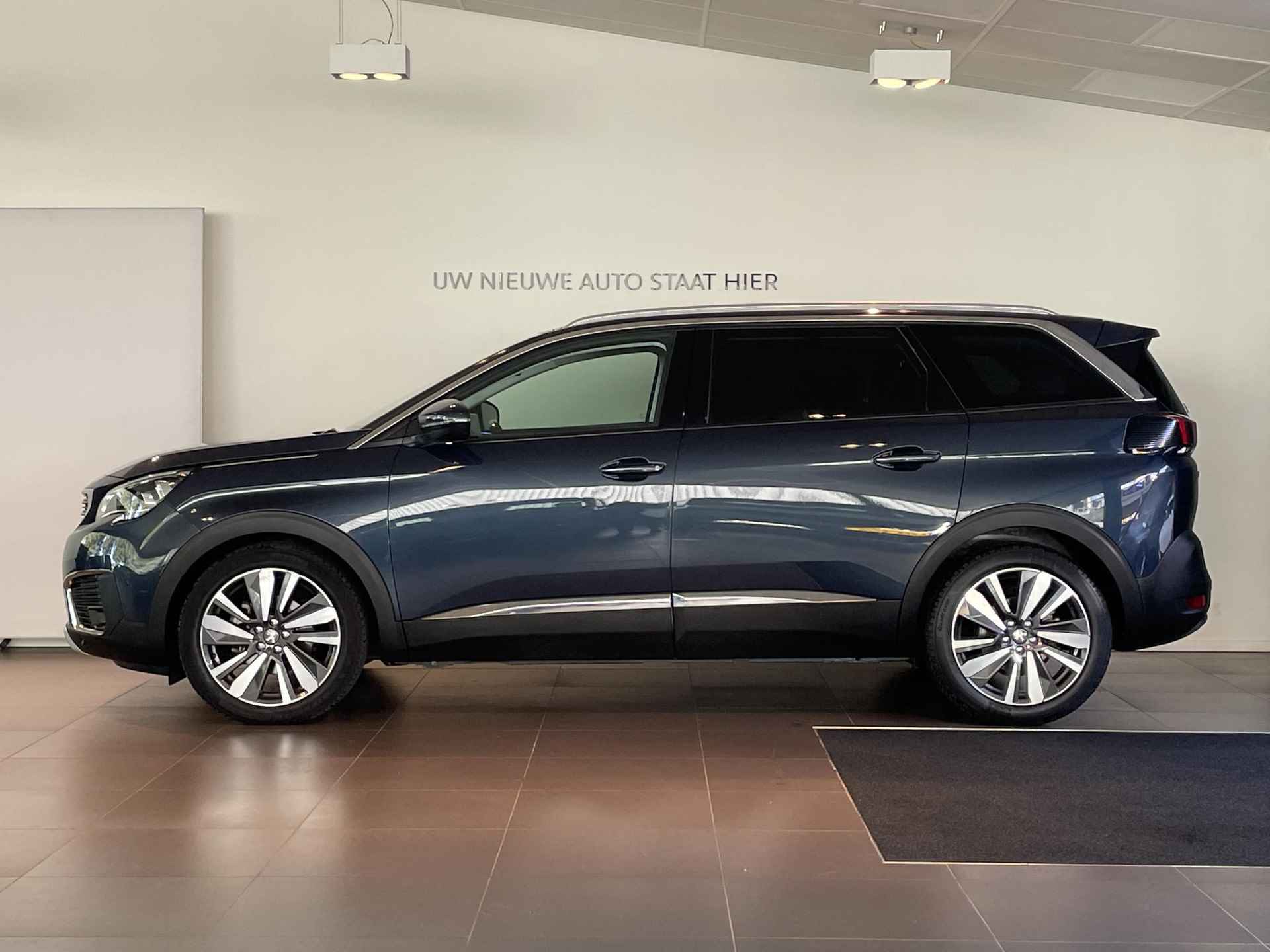 Peugeot 5008 SUV Allure 1.2 PureTech 130pk EAT8 AUTOMAAT | HANDSFREE A.KLEP | AGR-STOELEN | ELEKTR. BESTUURDERSSTOEL | NAVI | TREKHAAK | CLIMA | DAB+ | - 4/52