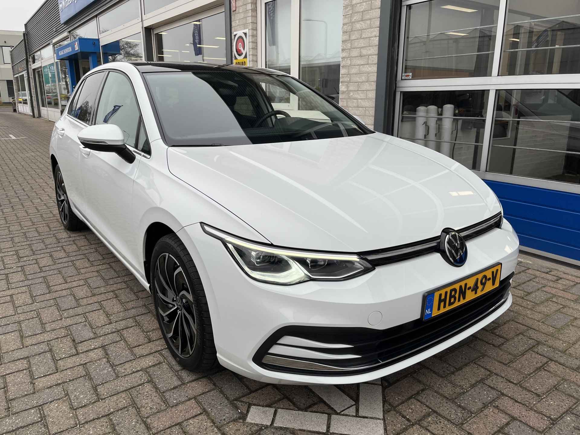 Volkswagen Golf 1.4 eHybrid Style / AUTOMAAT/ PANO/ PARK. SENSOREN/ MATRIX/ ERGO ACTIVE/ MEMORY SEATS/ STUUR-STOELVERWARM./ ADAPT. CRUISE/ APP-CONNECT/ NAVI/ CLIMA/ DAB - 36/38