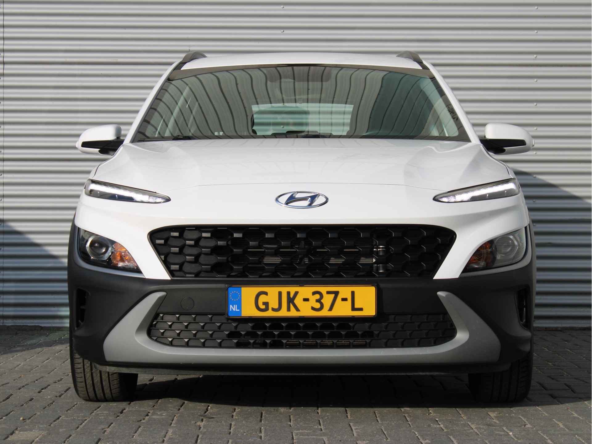 Hyundai KONA 1.6 GDI HEV Comfort Smart DEMO-DEAL! | Navigatie | Parkeercamera | Climate Control | Premium audio | - 2/27