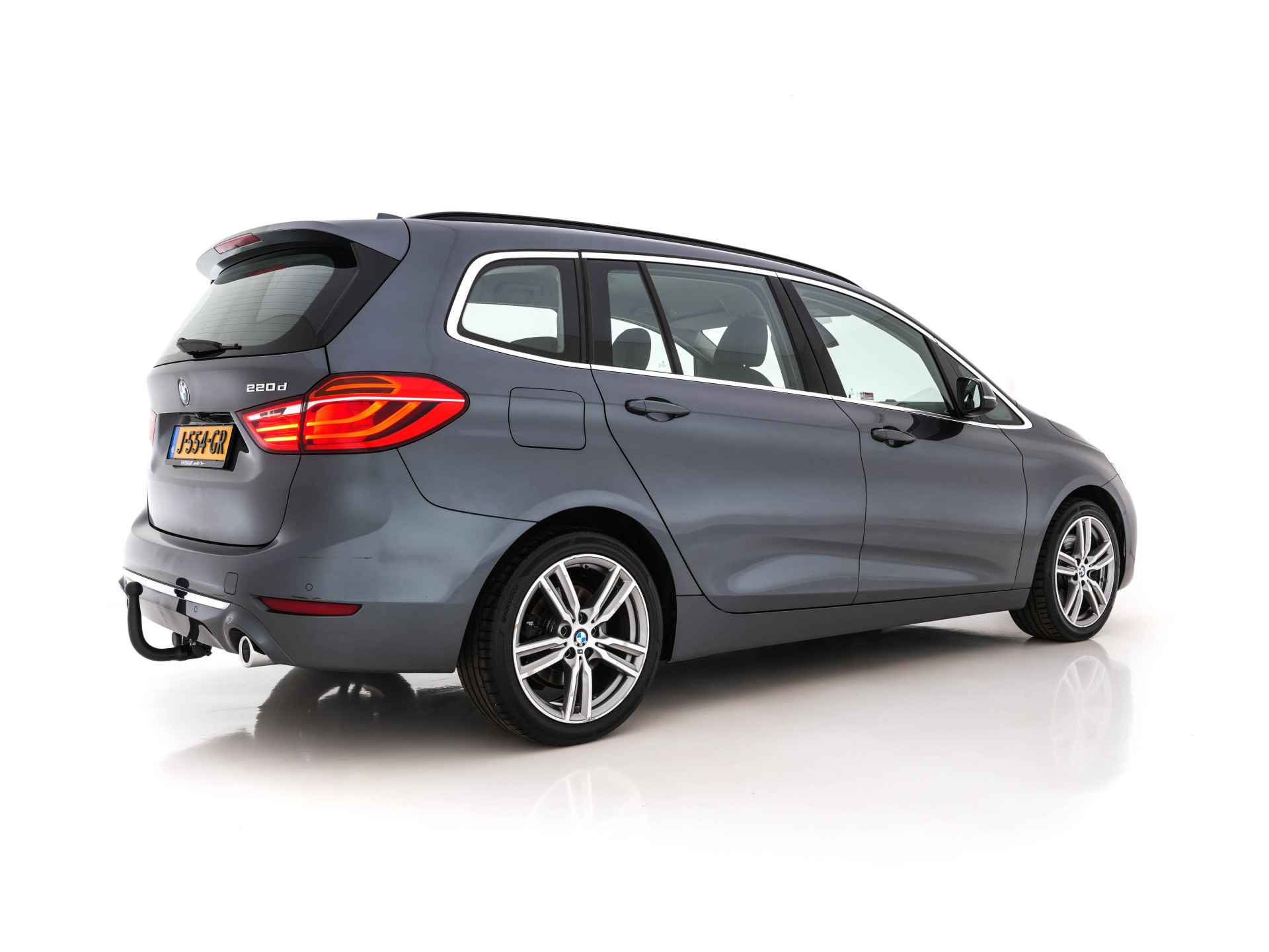 BMW 2 Serie Gran Tourer 220d High Executive Luxury-Line M-Aerodynamica Aut. *NAVI-FULLMAP | DAKOTA-FULL-LEATHER| FULL-LED | CAMERA | KEYLESS | HIFI-SOUND | ECC | PDC | CRUISE | AMBIENT-LIGHT | COMFORT-SEATS | TOWBAR | 18''ALU* - 6/32