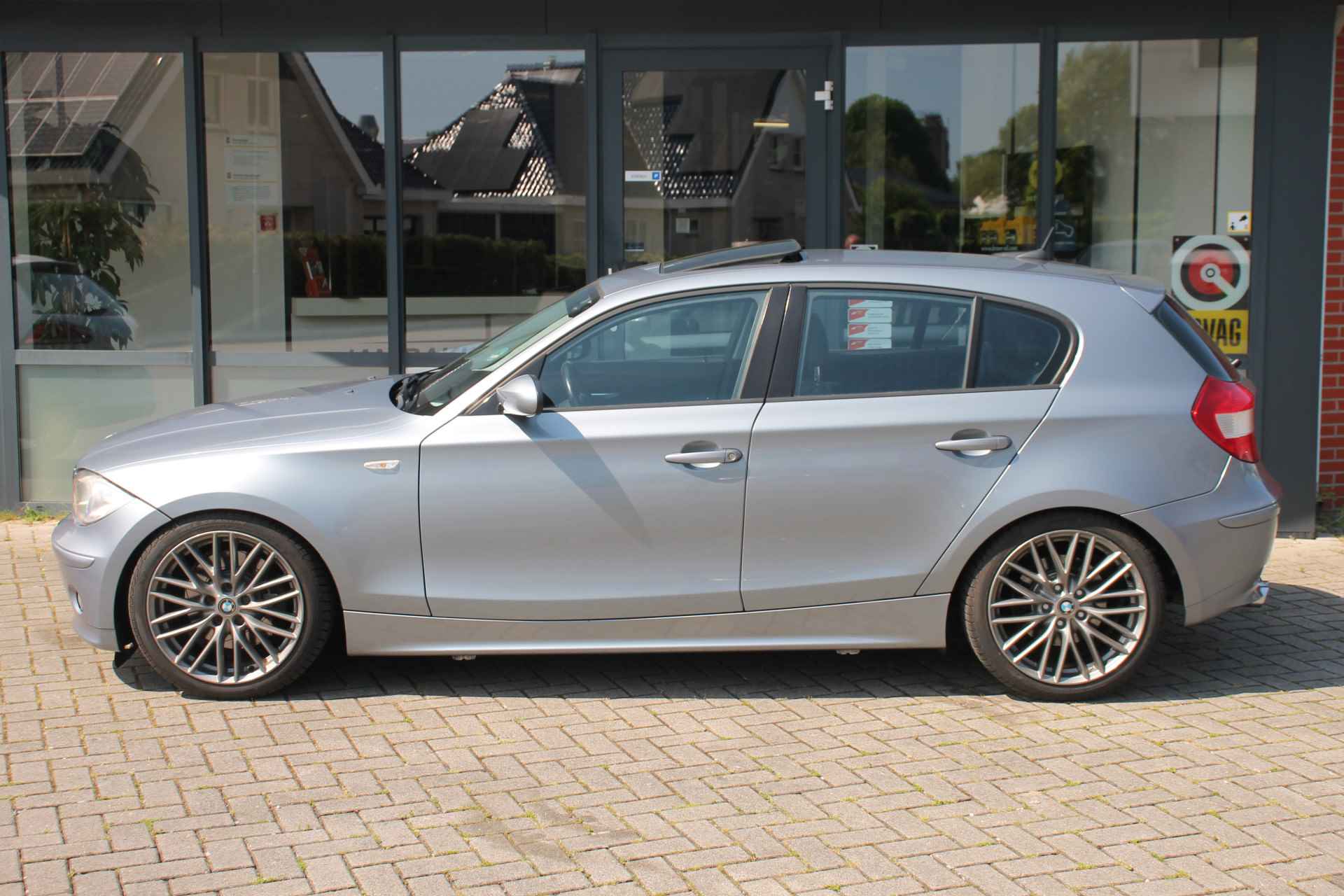 BMW 1-serie 130i Executive ✅ VERKOCHT ✅ - 11/28