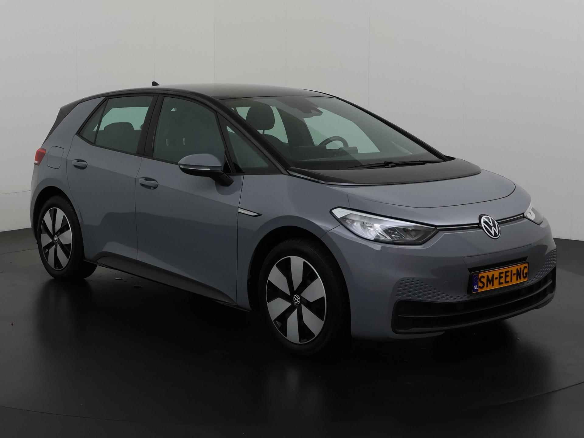 Volkswagen ID.3 Pure 45 kWh | 20.895,- na subsidie | Stoel & Stuurverwarming | Zondag Open! - 27/31