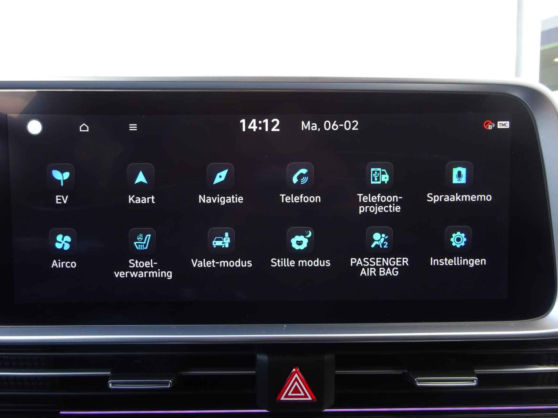 Hyundai IONIQ 6 Connect 77 kWh | €8280 KORTING | WARMTEPOMP | 20 INCH | BESCHIKBAAR 12-04-2024 | - 29/45