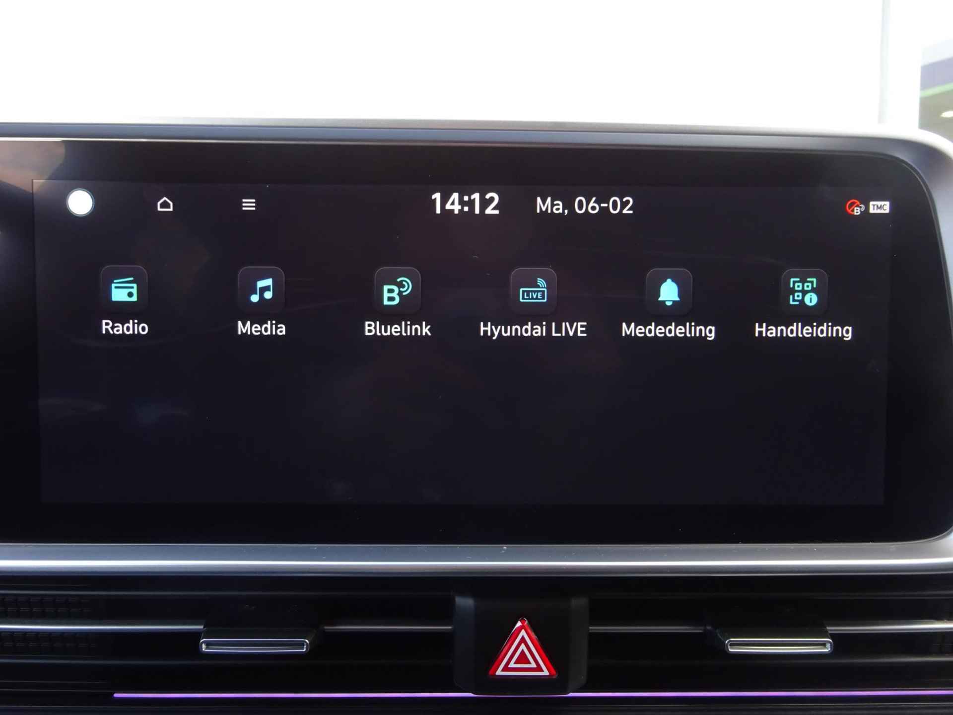 Hyundai IONIQ 6 Connect 77 kWh | €8280 KORTING | WARMTEPOMP | 20 INCH | BESCHIKBAAR 12-04-2024 | - 30/45