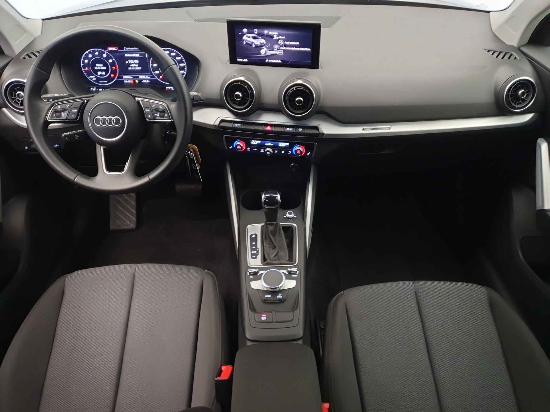Audi Q2 35 TFSI 150pk S-Tronic S-Line Climatronic, Winterpakket, Virtual cockpit - 3/28