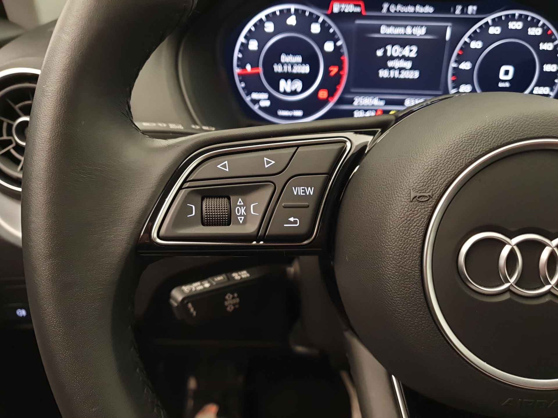 Audi Q2 35 TFSI 150pk S-Tronic S-Line Climatronic, Winterpakket, Virtual cockpit - 14/28
