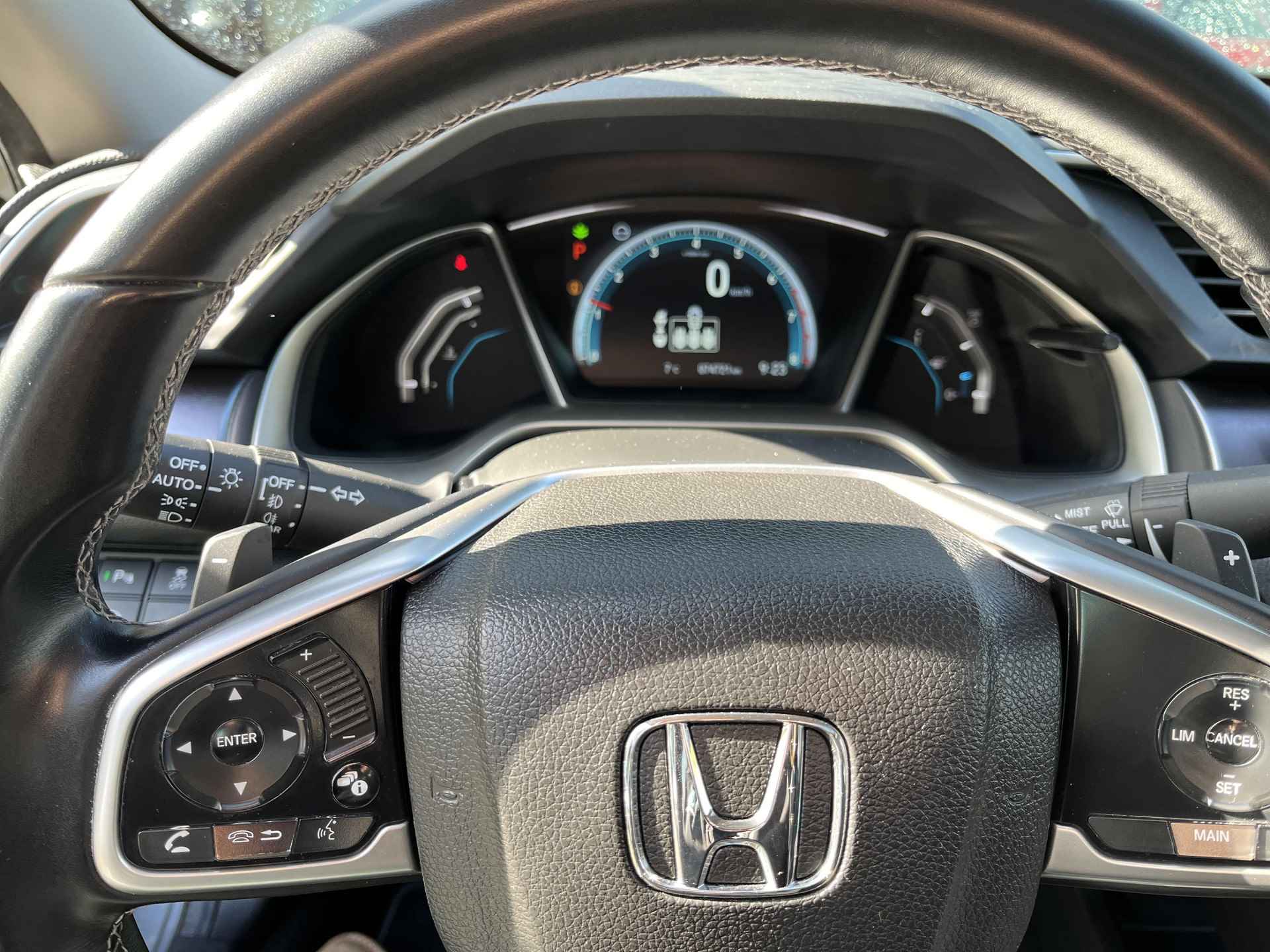 Honda Civic 1.5 i-VTEC Executive - 12/18