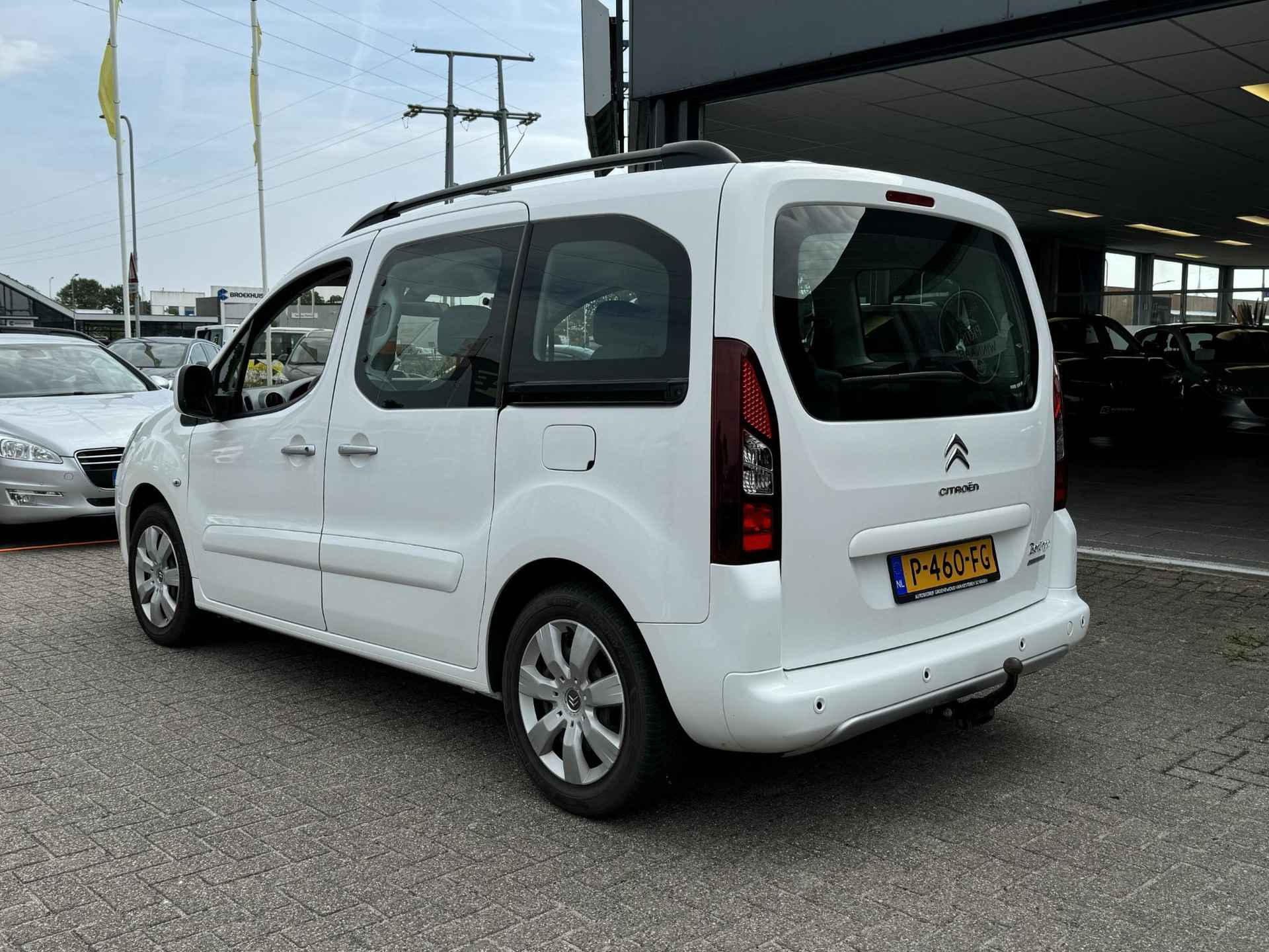 Citroen Berlingo 1.6 VTi Tendance Incl. beurt en garantie | Super ruime en nette MPV | Clima | Cruise | Trekhaak - 4/40