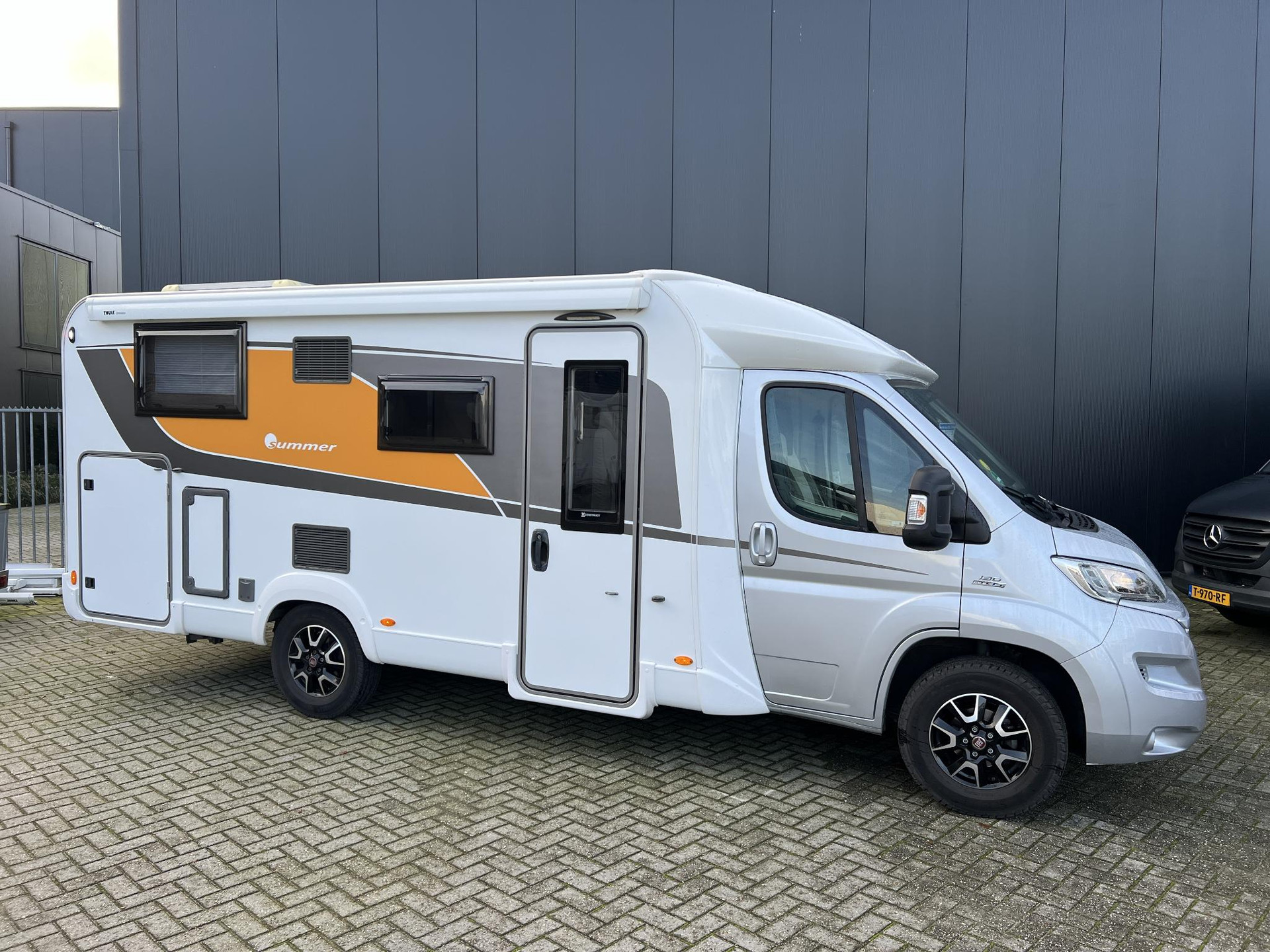 Buerstner Nexxo T690 SummerTime 1e eigenaar