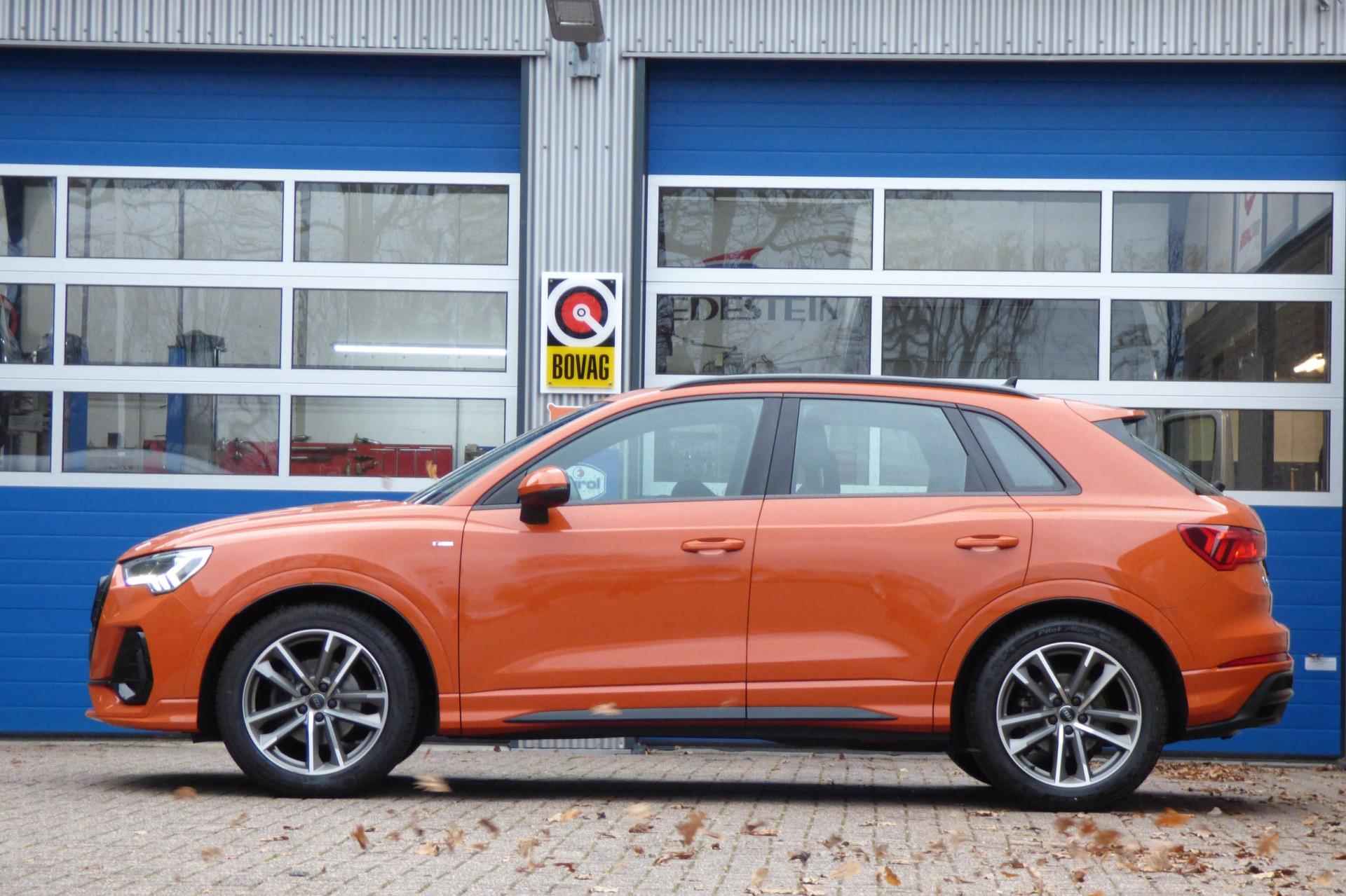 Audi Q3 35 TFSI S Line Pro Line S - 2/28