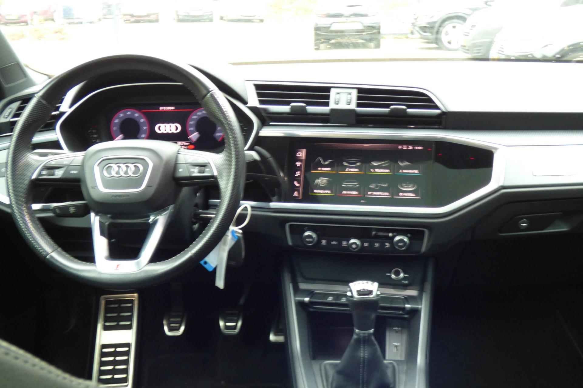 Audi Q3 35 TFSI S Line Pro Line S - 21/28