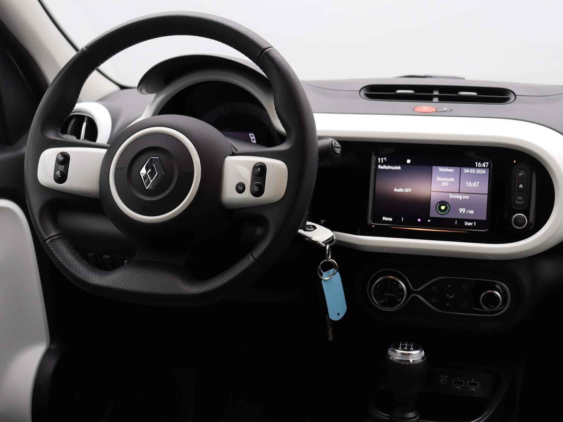 Renault Twingo SCe 75pk Intens | Cruise Control | Bluetooth | Parkeersensoren Achter | Climate Control | - 4/38