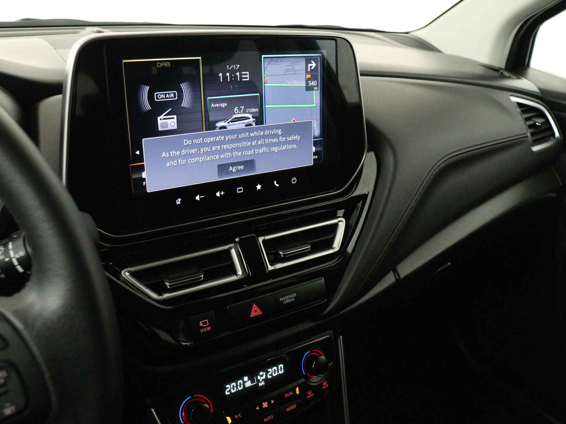 Suzuki S-Cross 1.4 Boosterjet Style Smart Hybrid | 360° Camera | Navigatie | Parkeersensoren voor/achter| Lederen bekleding | Apple Carplay / Android Auto | - 7/38