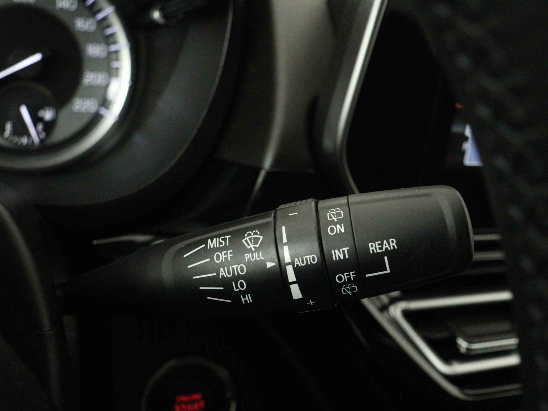 Suzuki S-Cross 1.4 Boosterjet Style Smart Hybrid | 360° Camera | Navigatie | Parkeersensoren voor/achter| Lederen bekleding | Apple Carplay / Android Auto | - 21/38