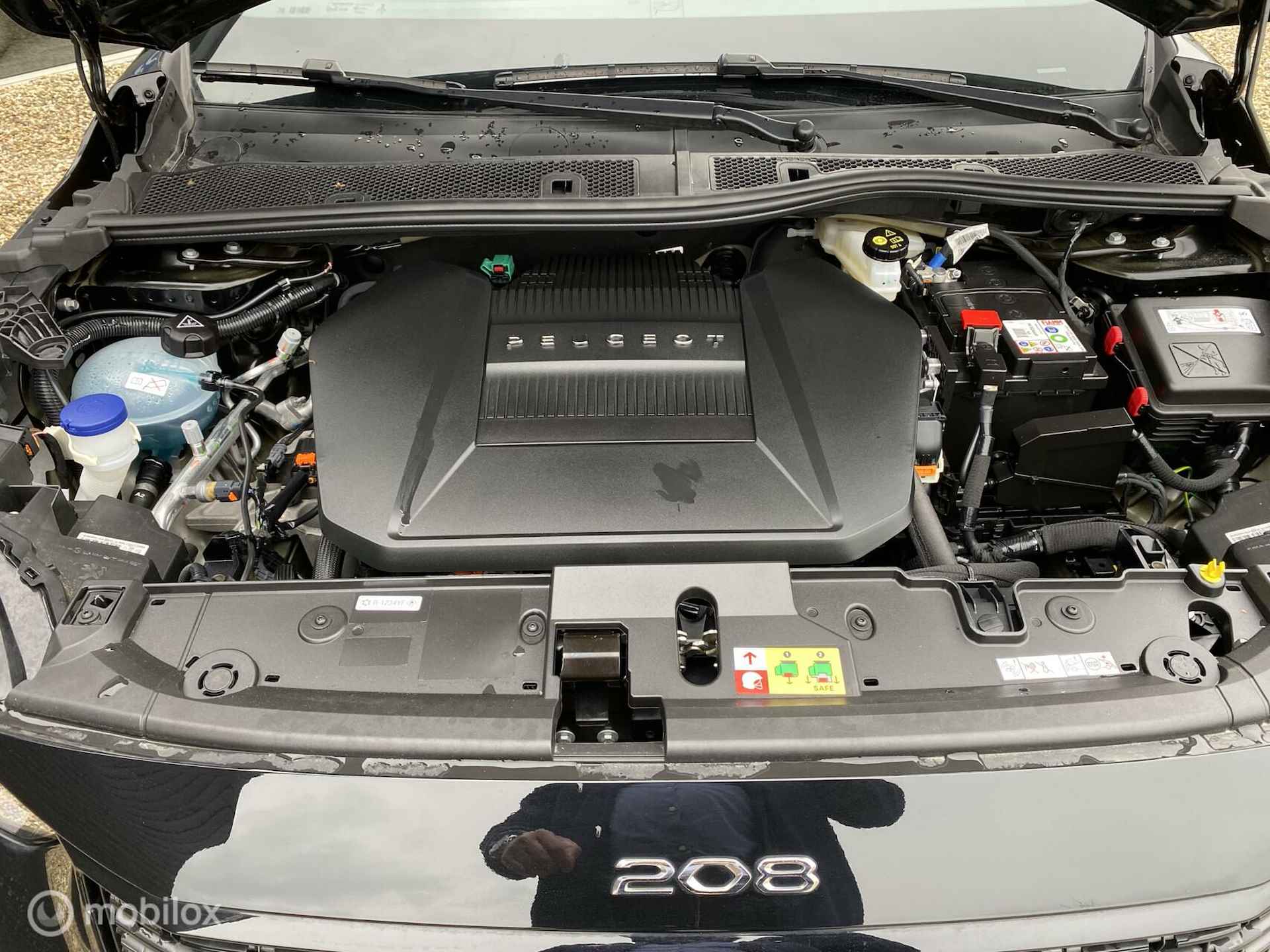 Peugeot e-208 EV GT Pack 50 kWh| panoramadak| 3-fase |navigatie|camera - 49/52