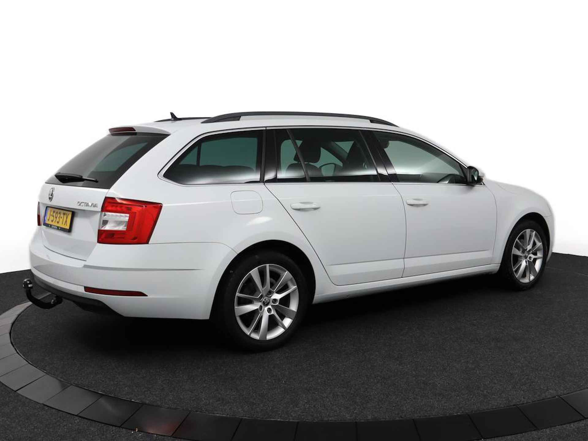 Skoda Octavia Combi 1.0 TSI Greentech Business Edition - 2/42